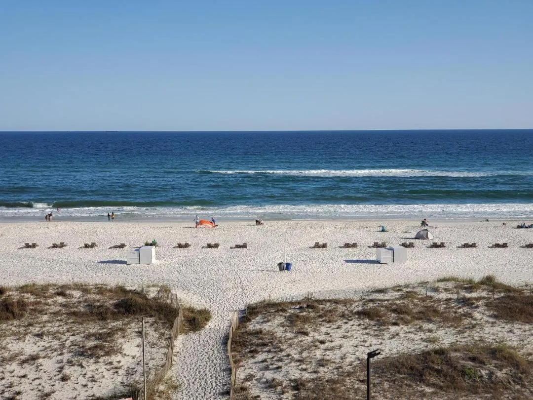 Beach in Island Winds East
