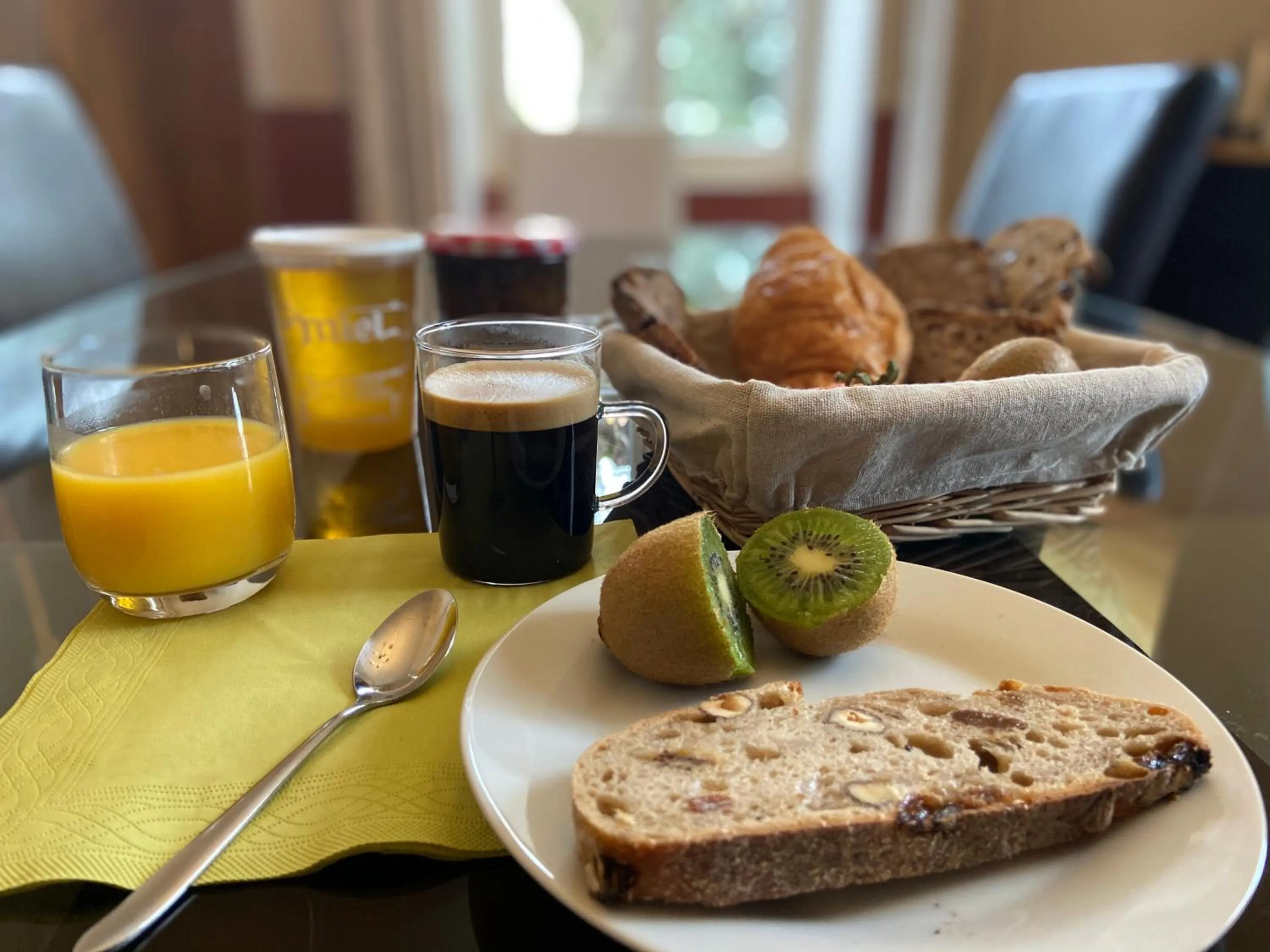 Food and drinks in Château de Grandmont - Escale authentique au coeur des vignes