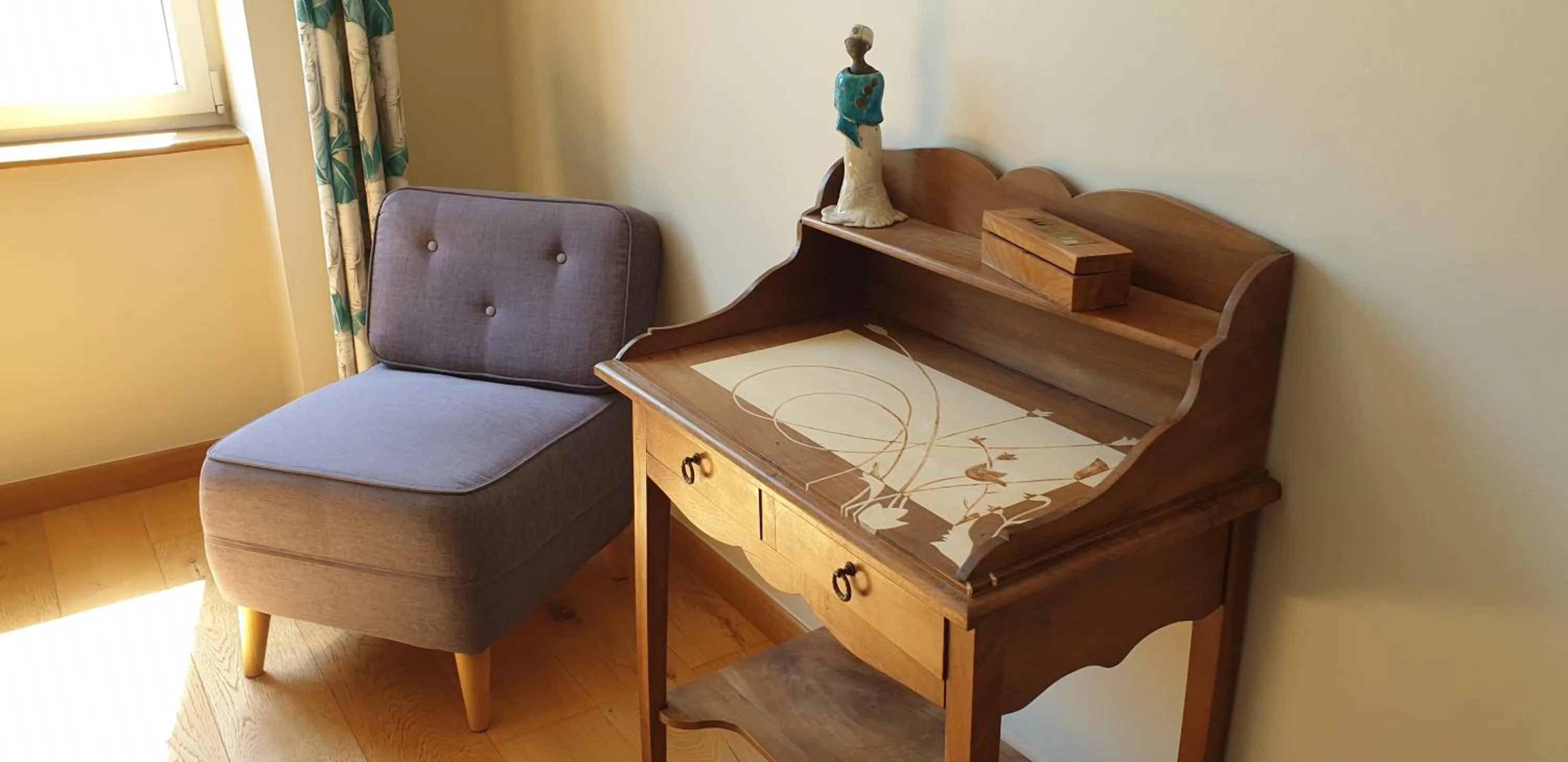 Decorative detail in Château de Grandmont - Escale authentique au coeur des vignes