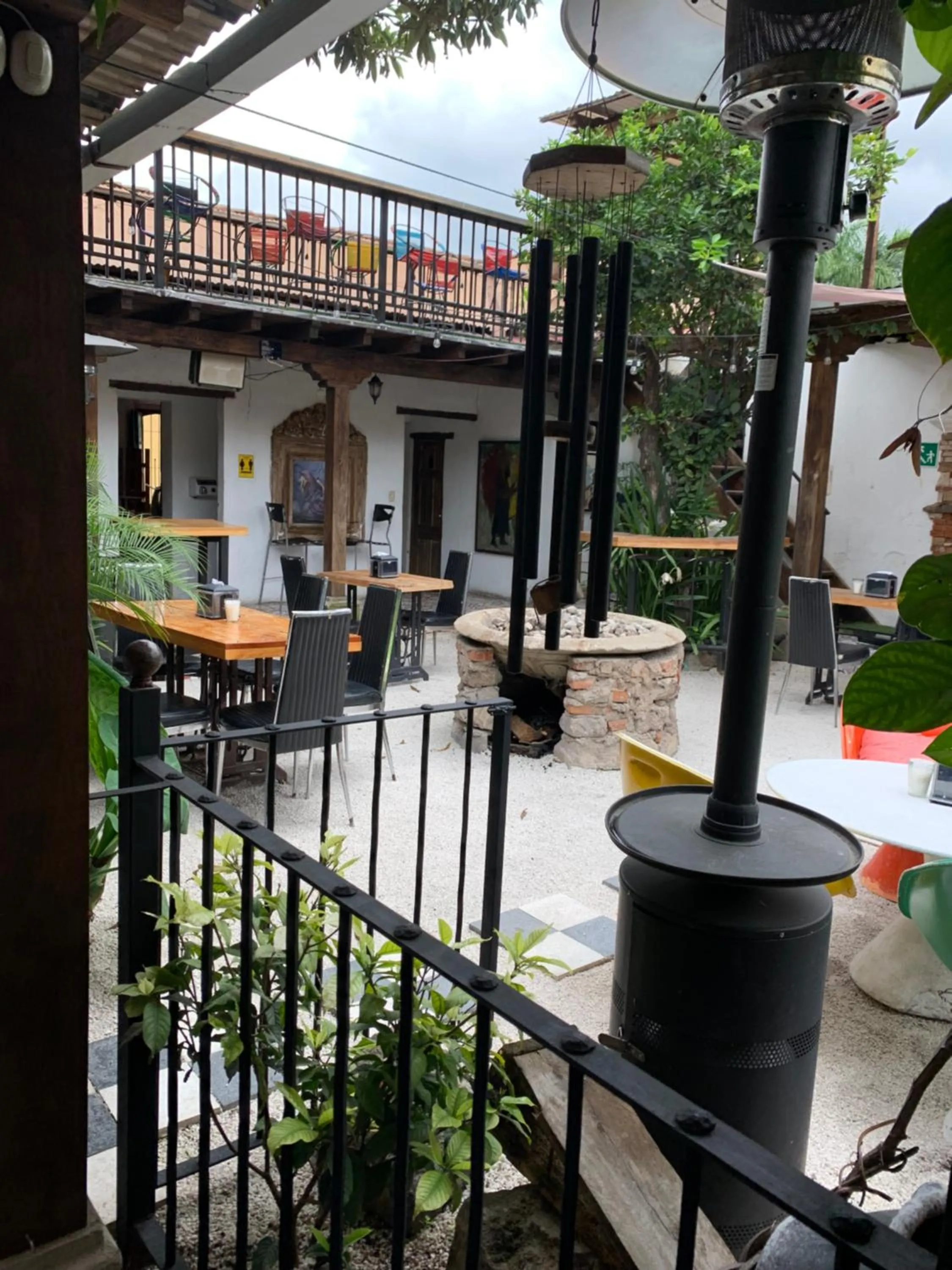 Patio in Nikikot Hostel & Hotel