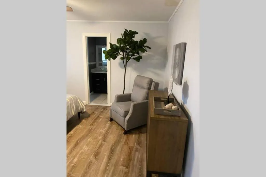 Seating area in The Crimson - Game Day Rental