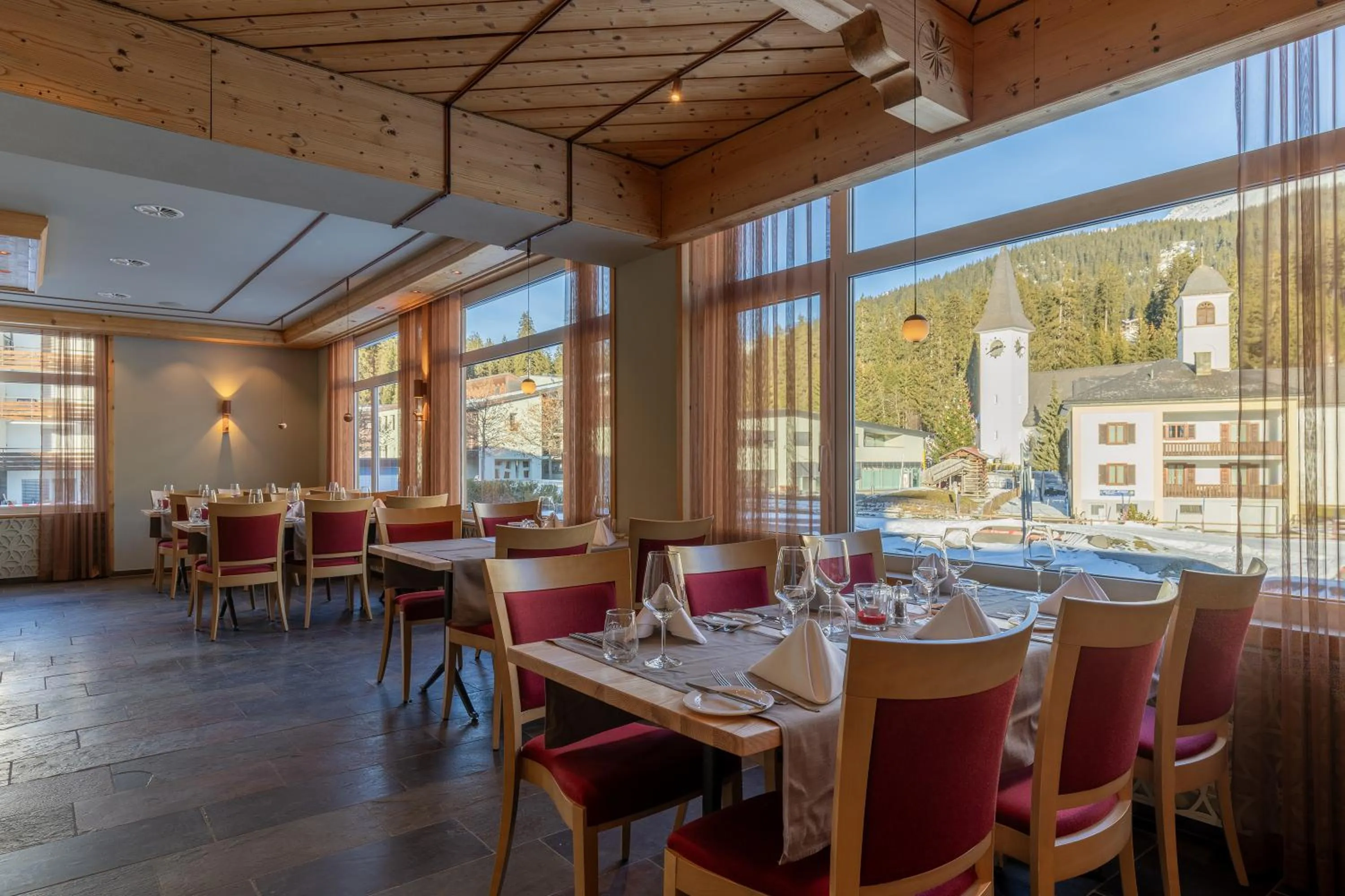 Restaurant/places to eat in Sunstar Hotel Lenzerheide