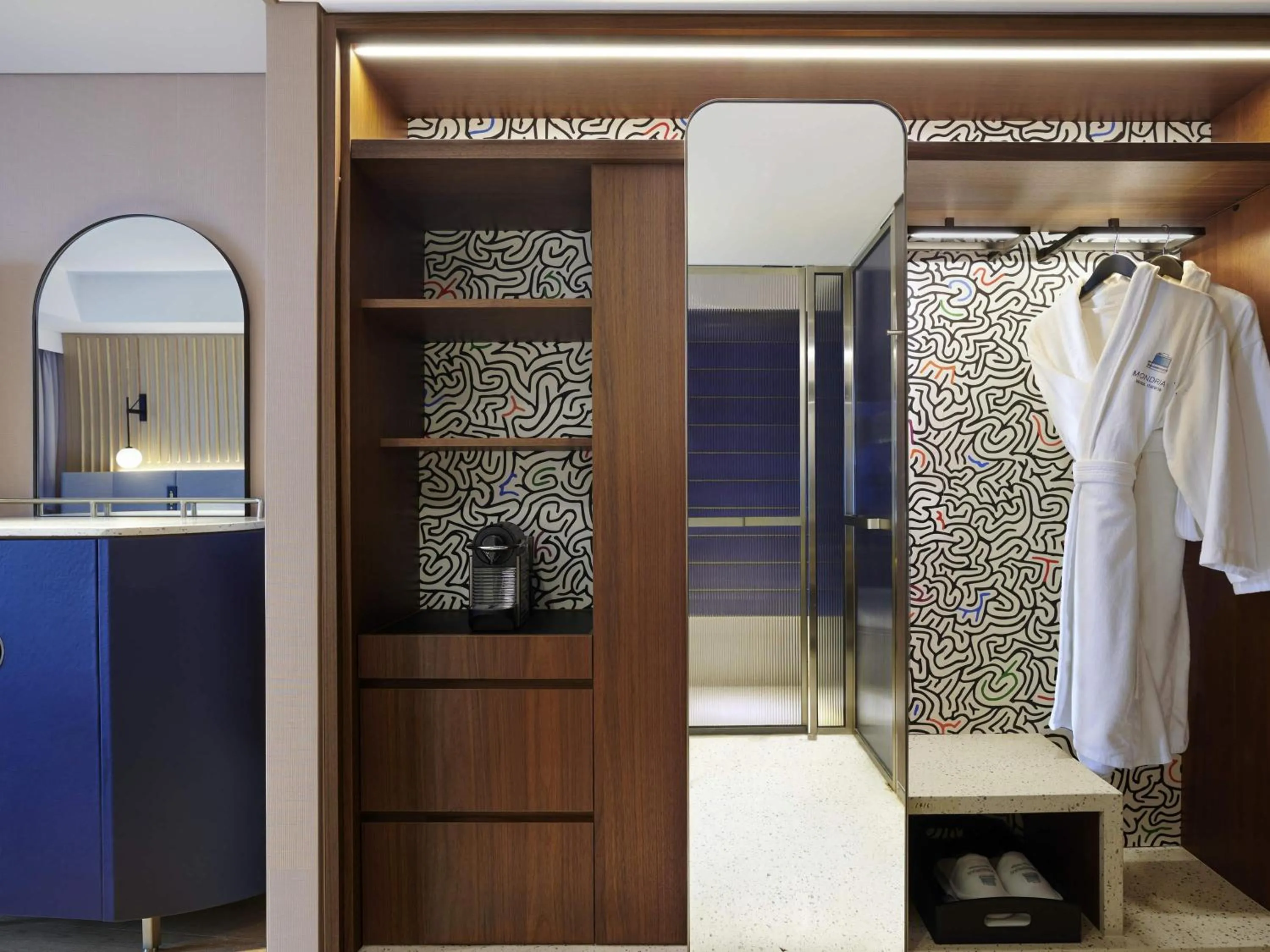 Bedroom in Mondrian Seoul Itaewon