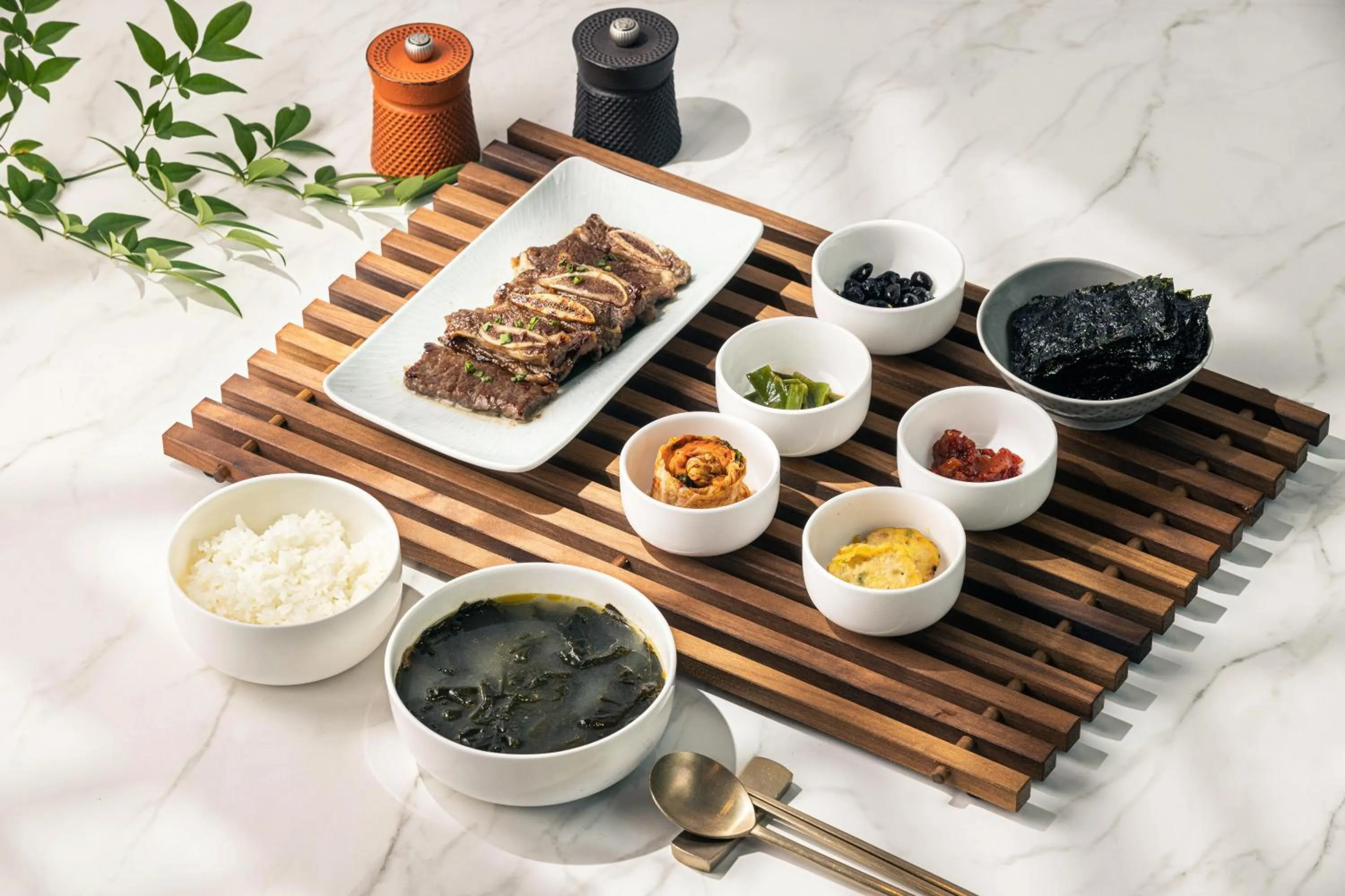 Food and drinks in Mondrian Seoul Itaewon