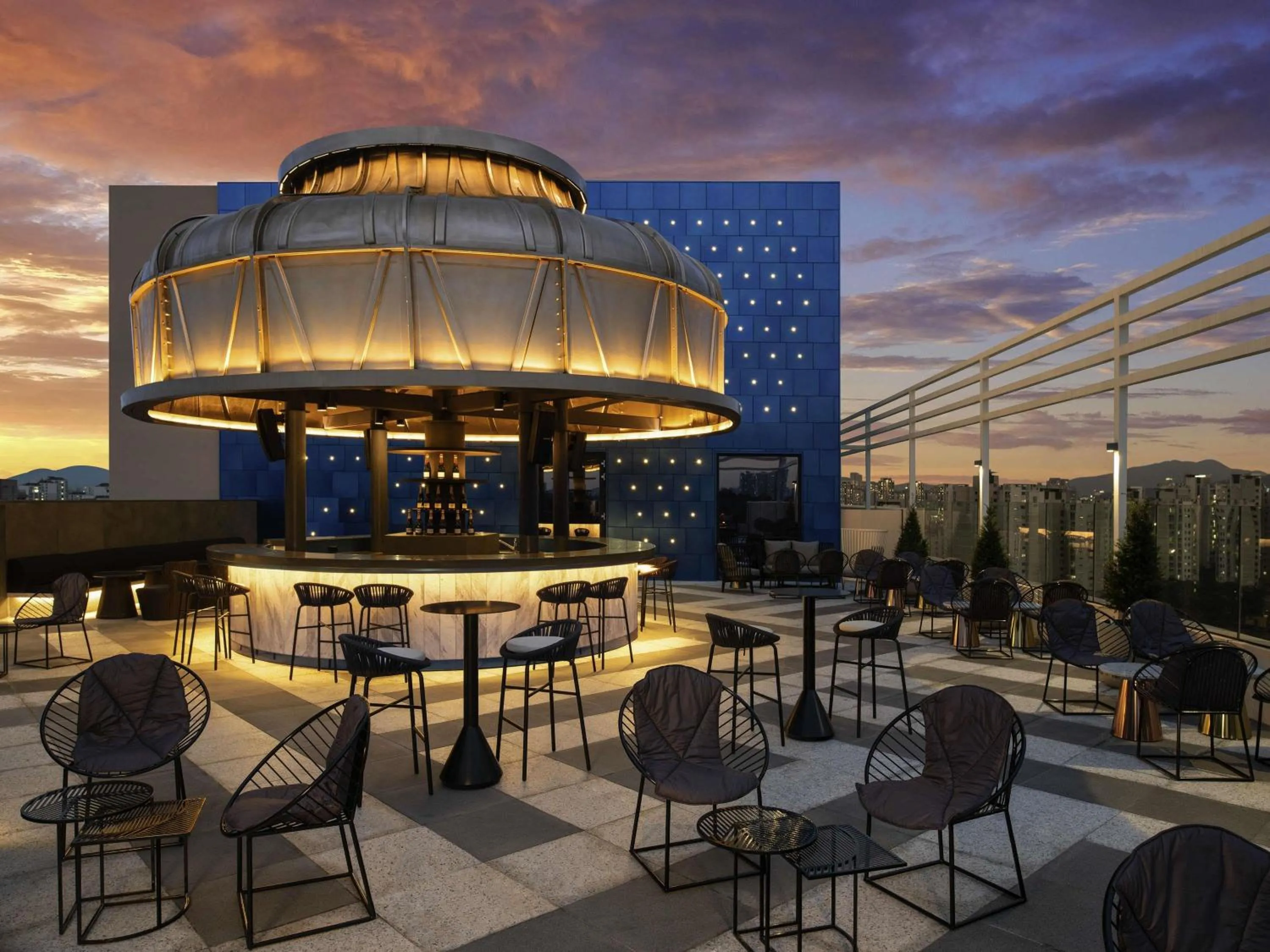 Restaurant/places to eat in Mondrian Seoul Itaewon