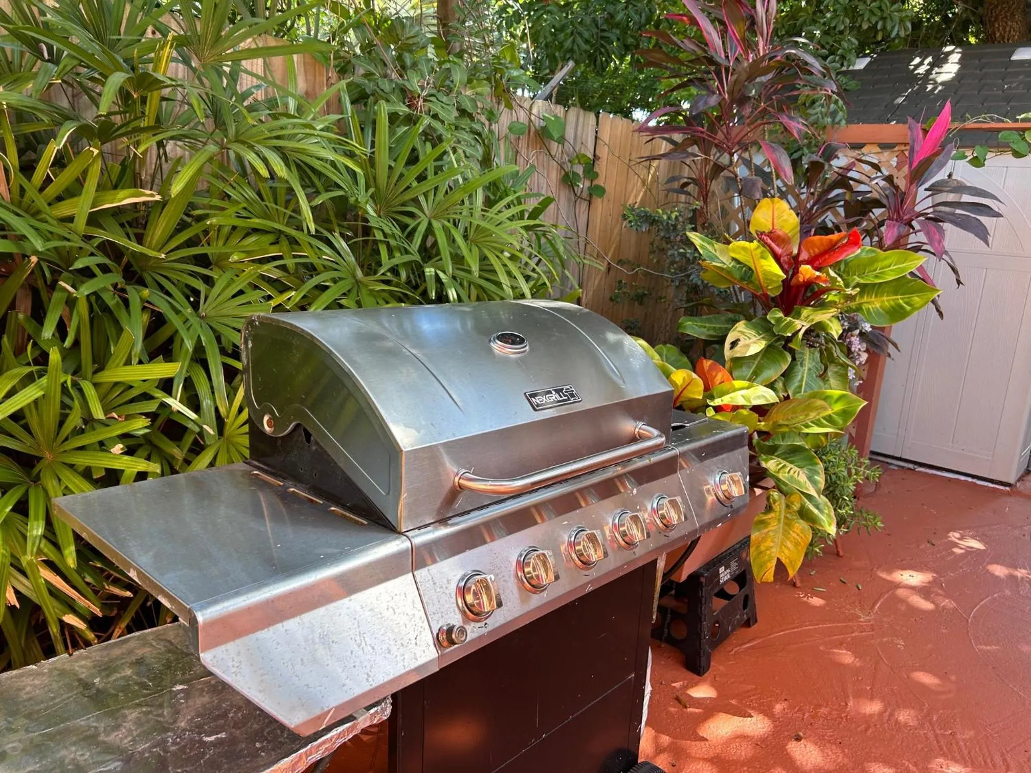 BBQ facilities in Mermaid's Cottage