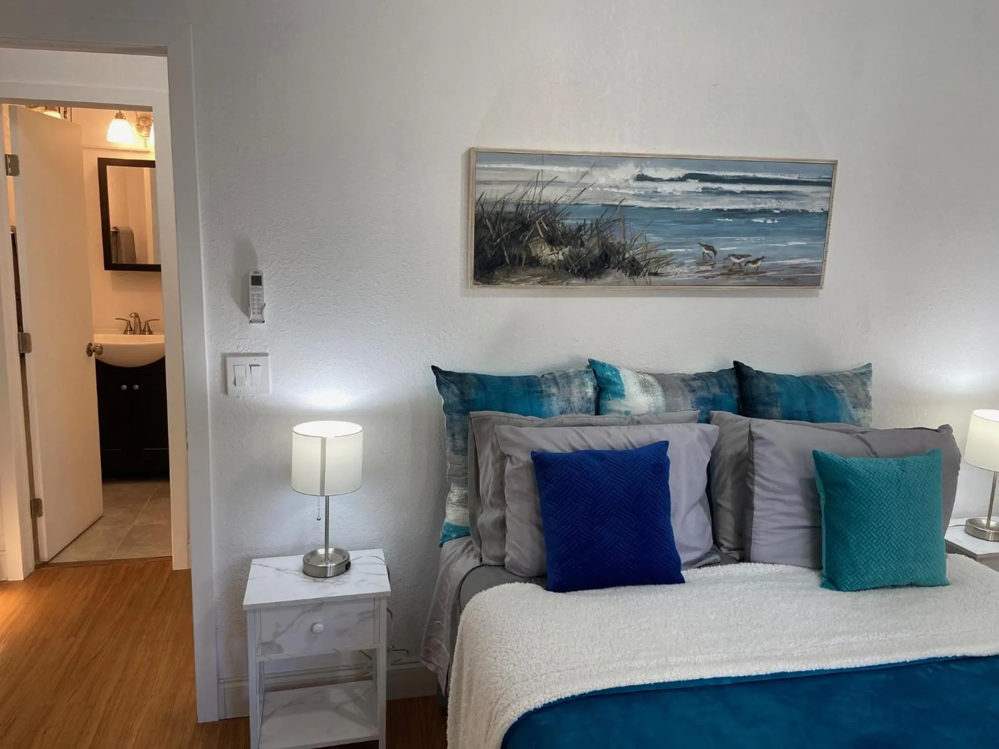 Bed in Mermaid's Cottage