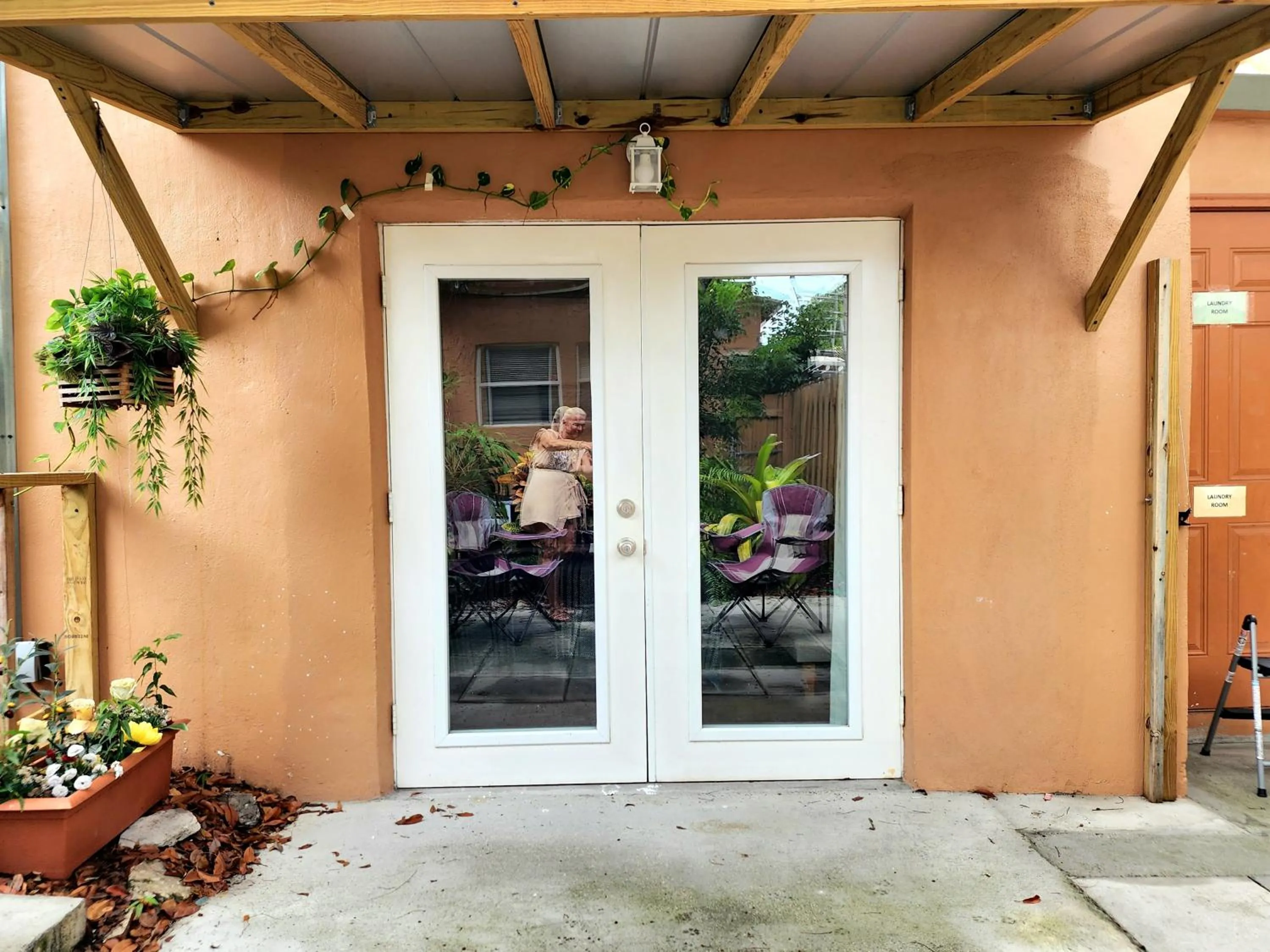 Patio in Mermaid's Cottage