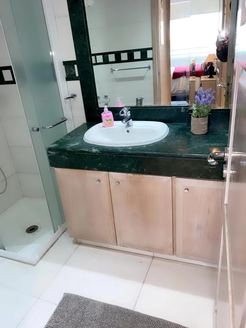 Shower in Larnaca Seaview Rooms