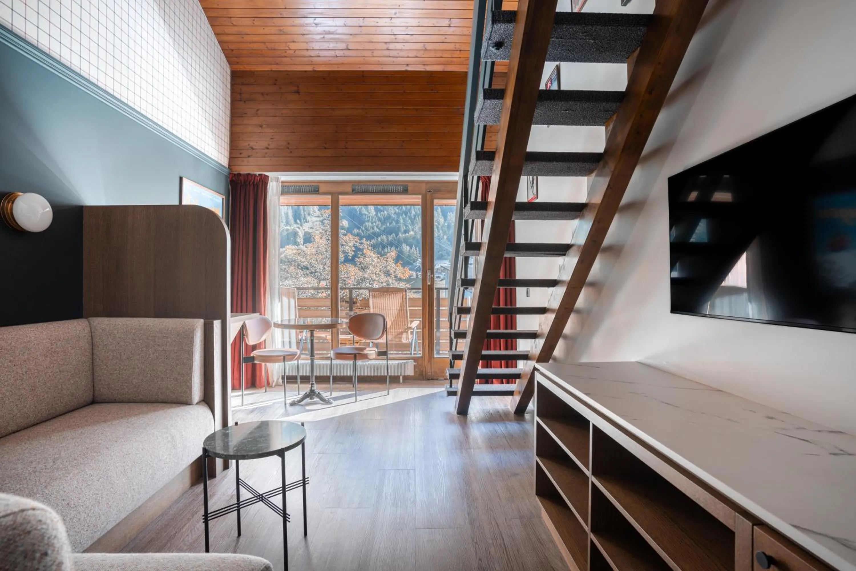 Living room, Bed in Braunbär Hotel & Spa - Former Alpine Sunstar Hotel