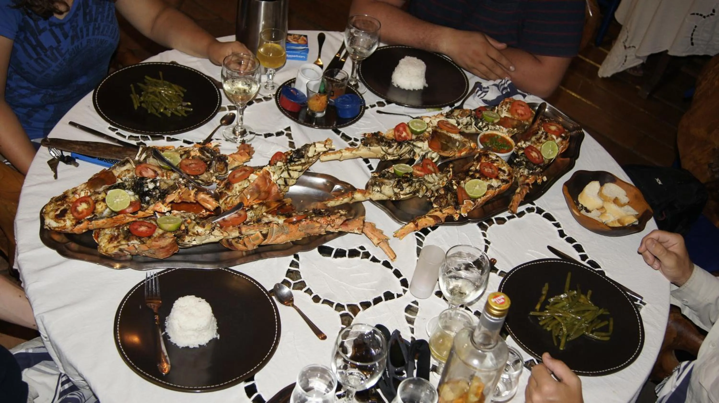 Restaurant/places to eat in Le Grand Bleu