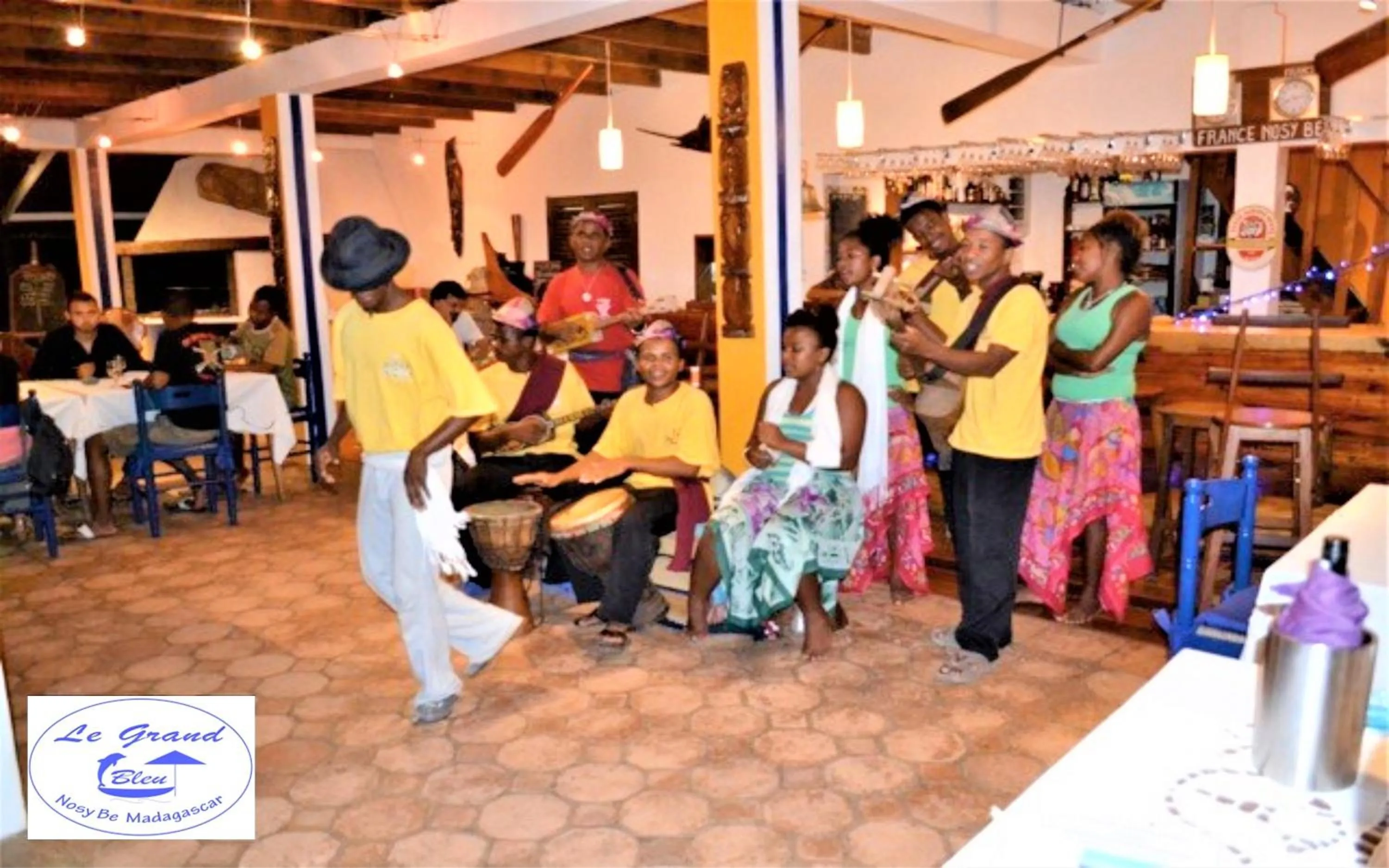 Staff in Le Grand Bleu