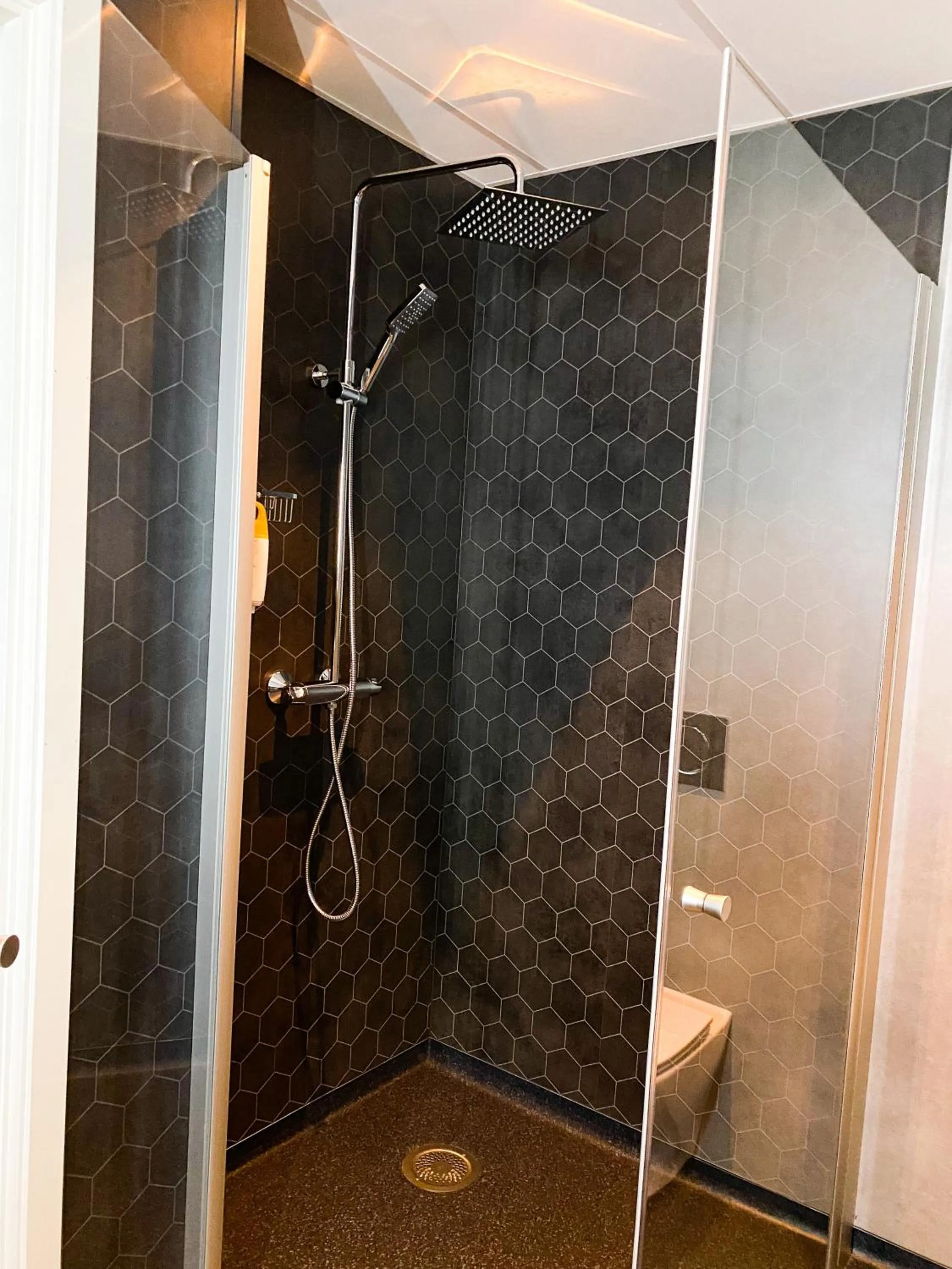 Shower in Ringstad Resort