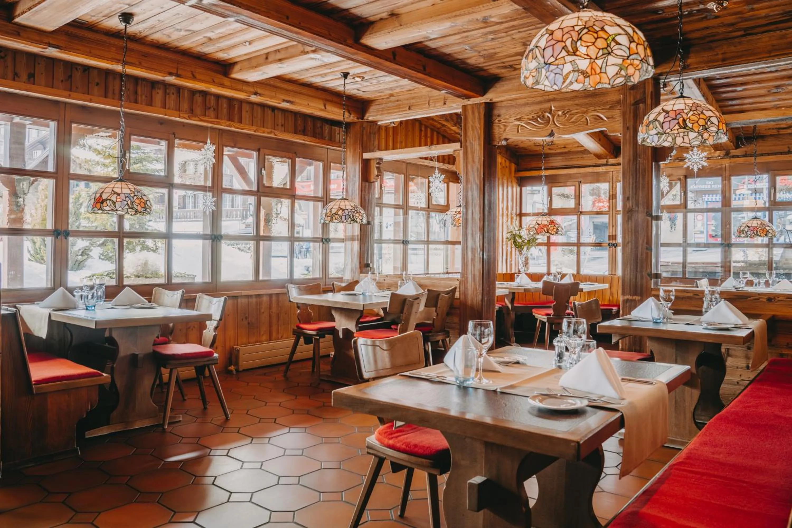 Restaurant/places to eat in Sunstar Hotel & SPA Grindelwald