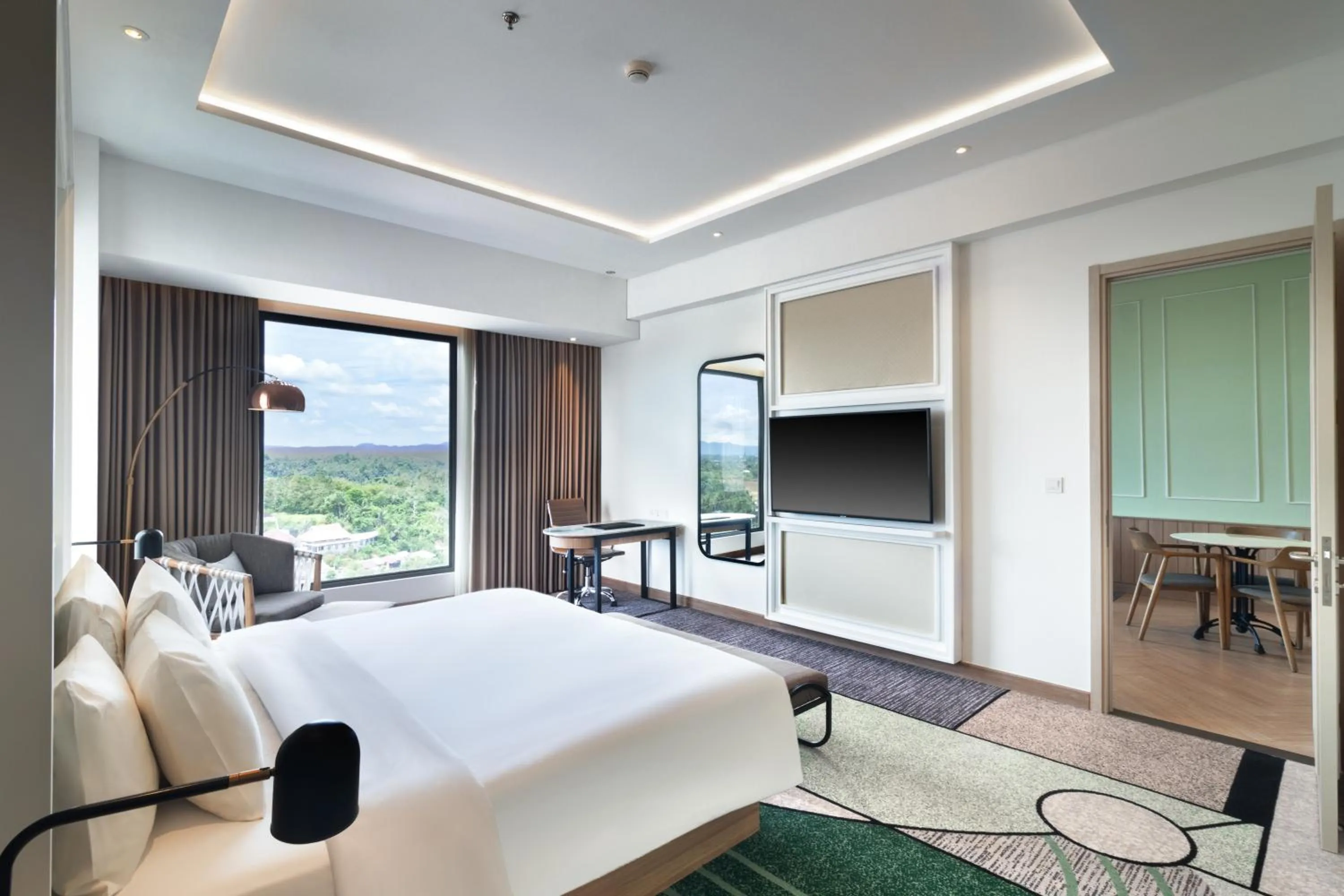 Bed in Luwansa Hotel and Convention Center Manado