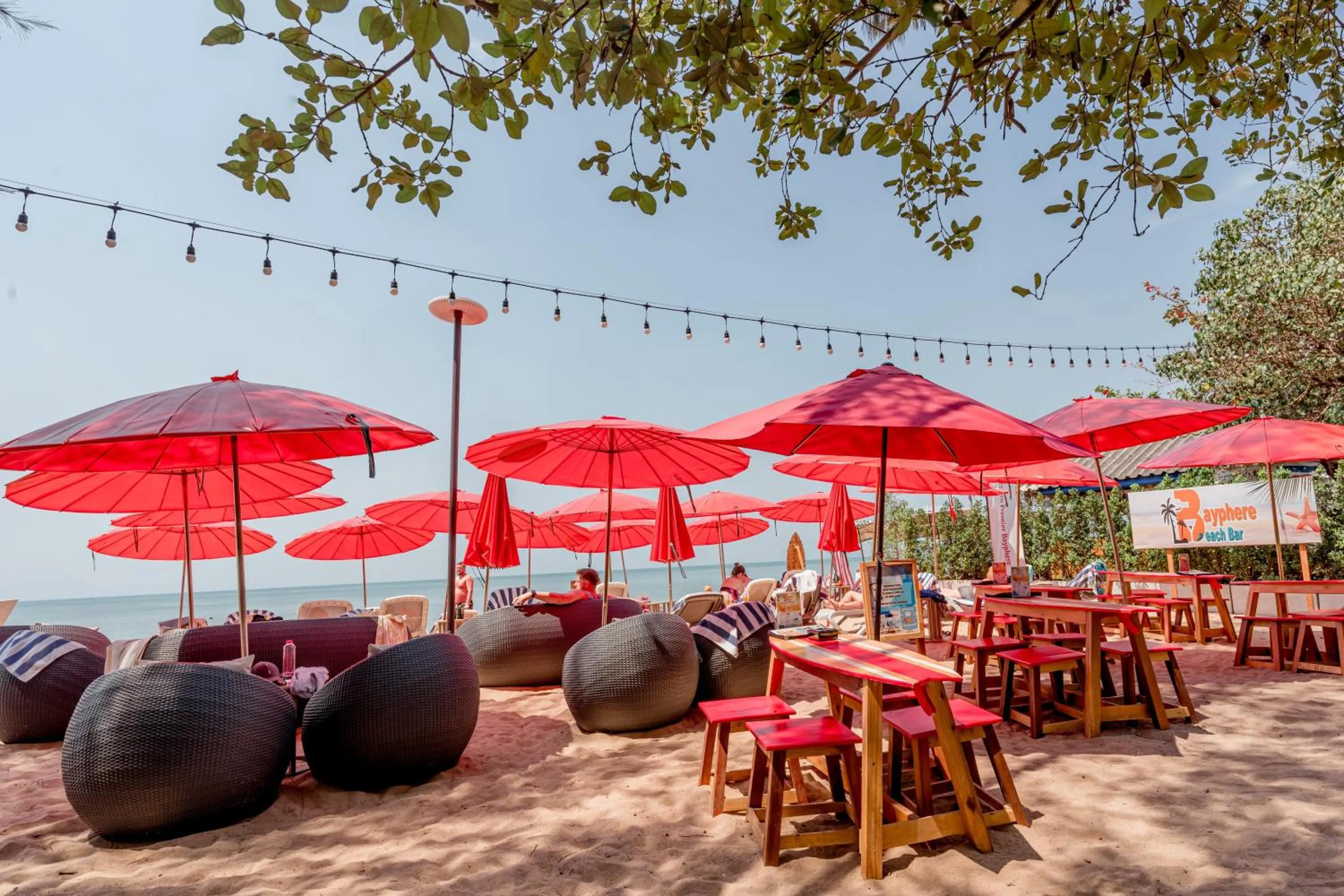 Restaurant/places to eat in Bayphere Hotel Pattaya JC