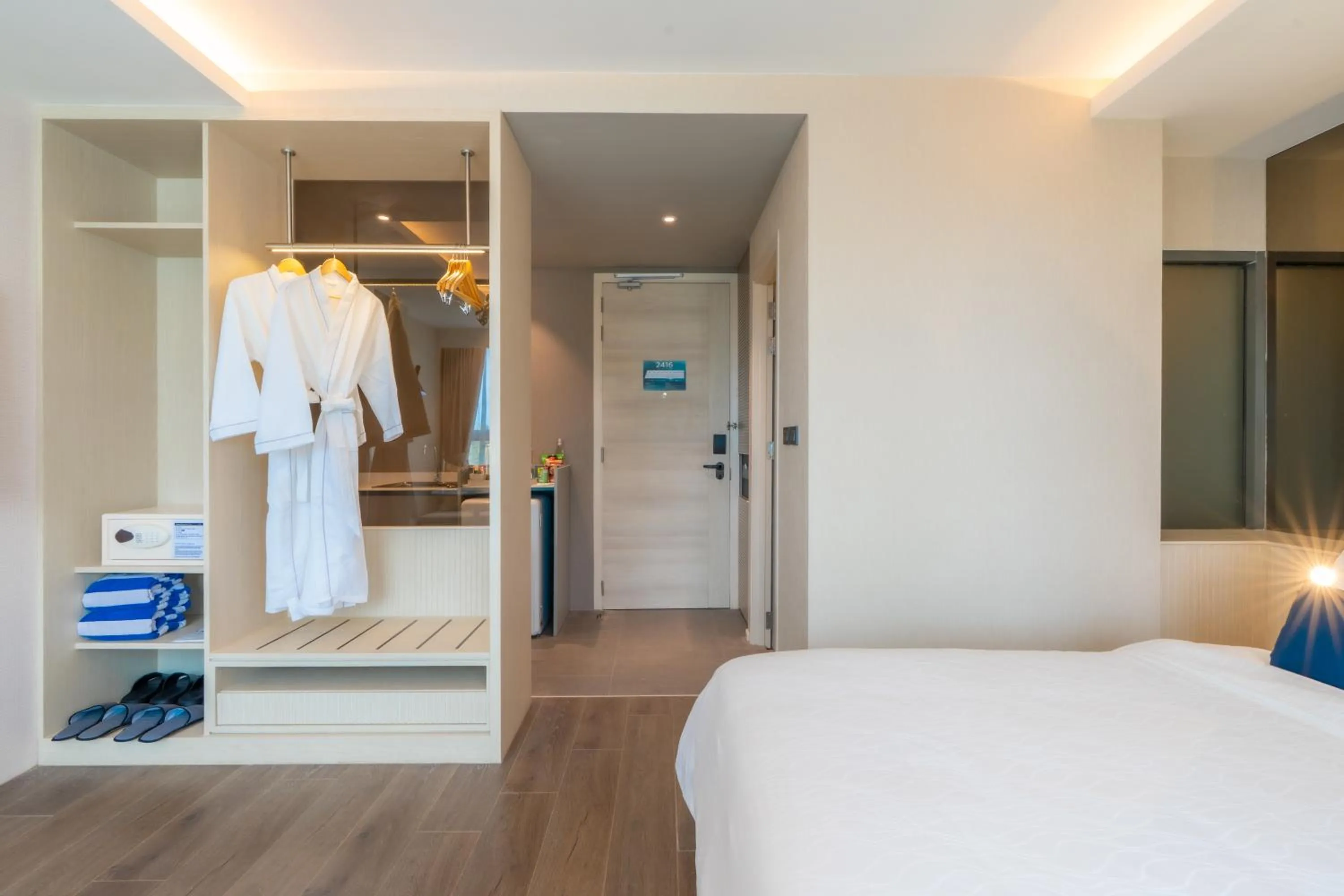 Area and facilities, Bed in Bayphere Hotel Pattaya JC