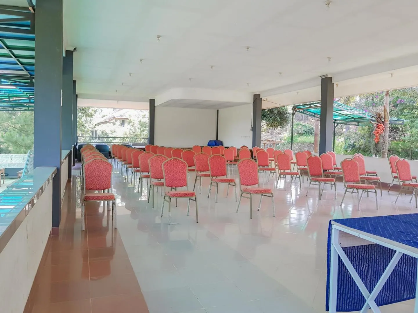 Bumi Ciboled Mitra RedDoorz near Gerbang Tol Pamulihan