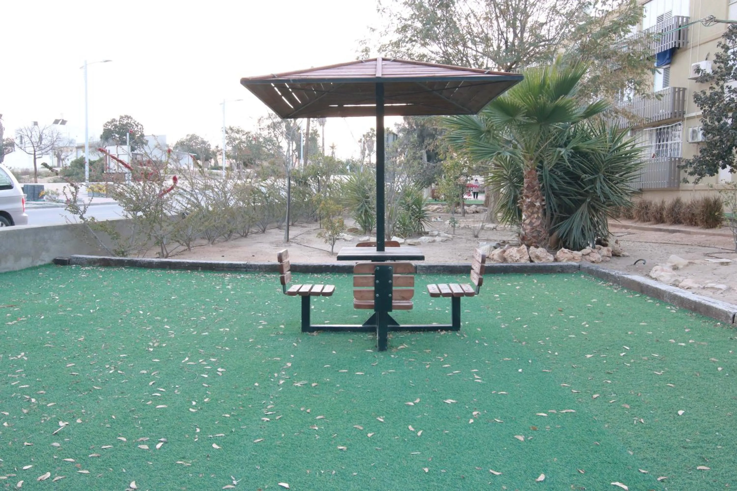 Garden in עדן במדבר - eden in desert