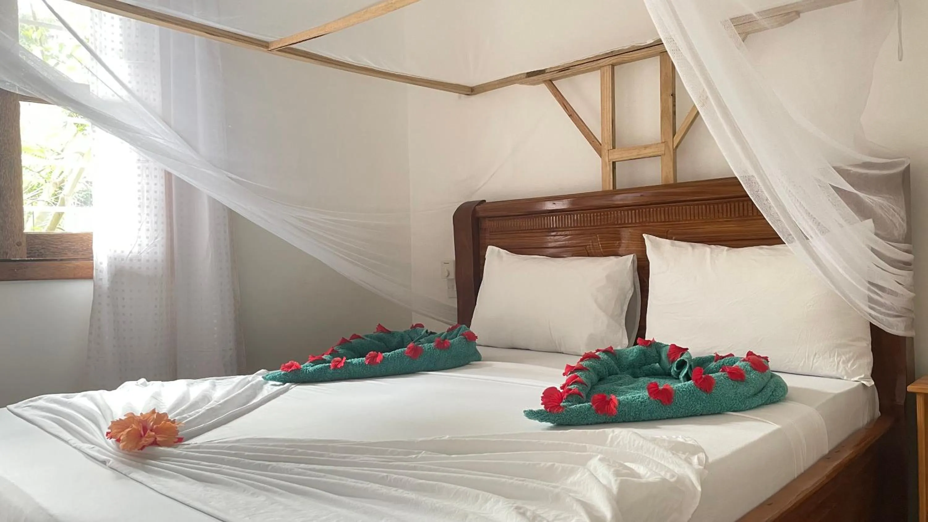 Photo of the whole room in Savi House Nungwi