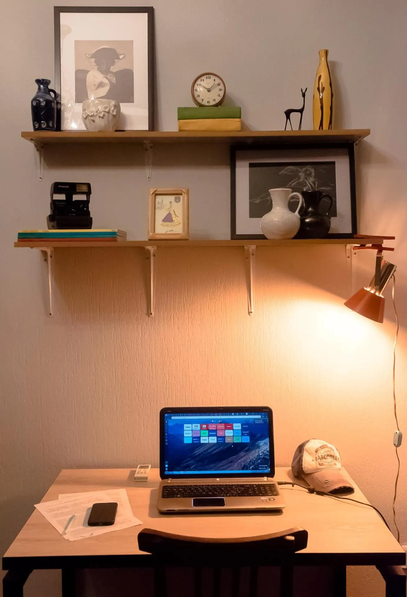 Photo of the whole room in Old Radio hostel