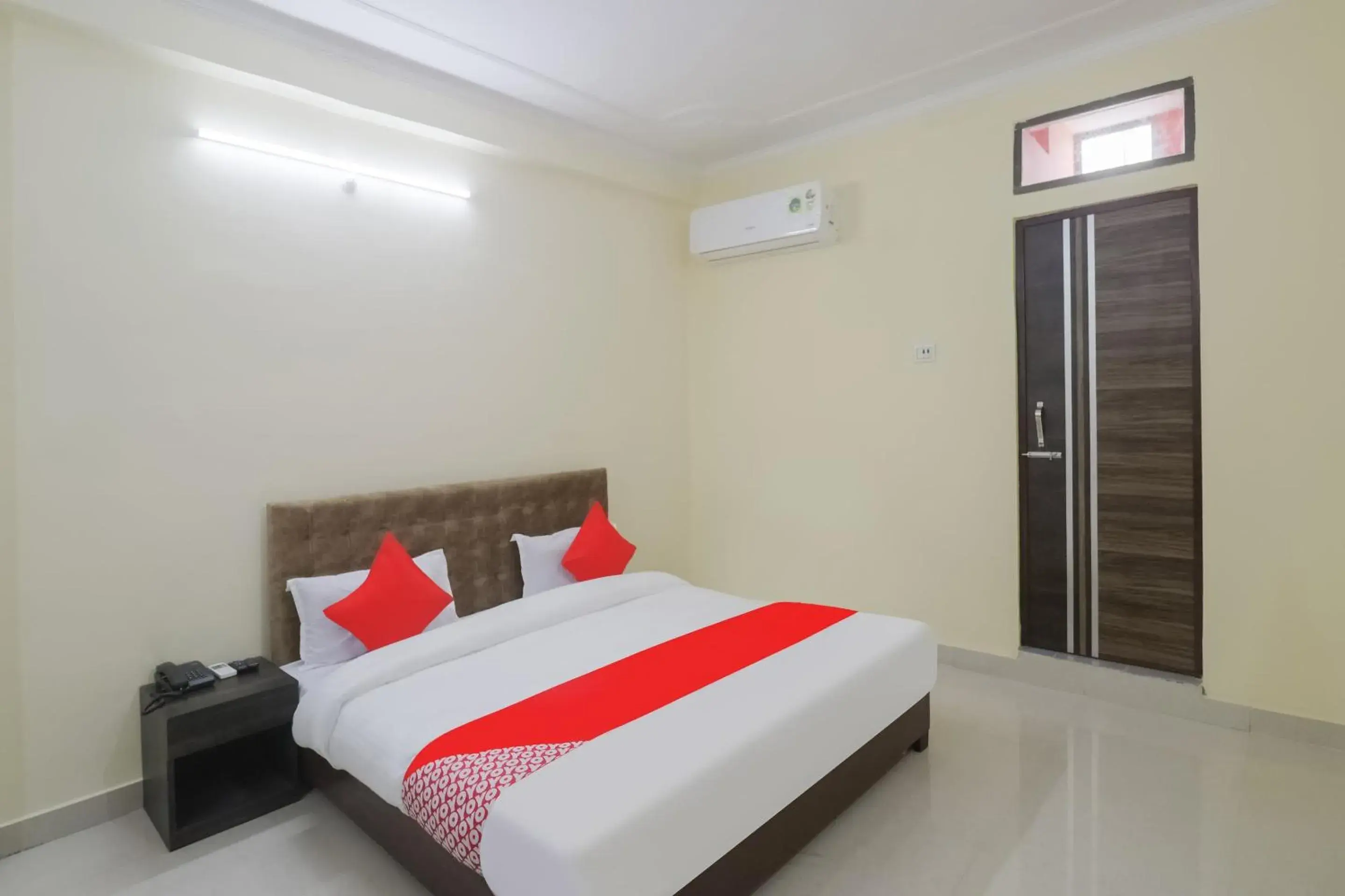 Hotel O by OYO R.K. INN Hotel O by OYO R.K. INN