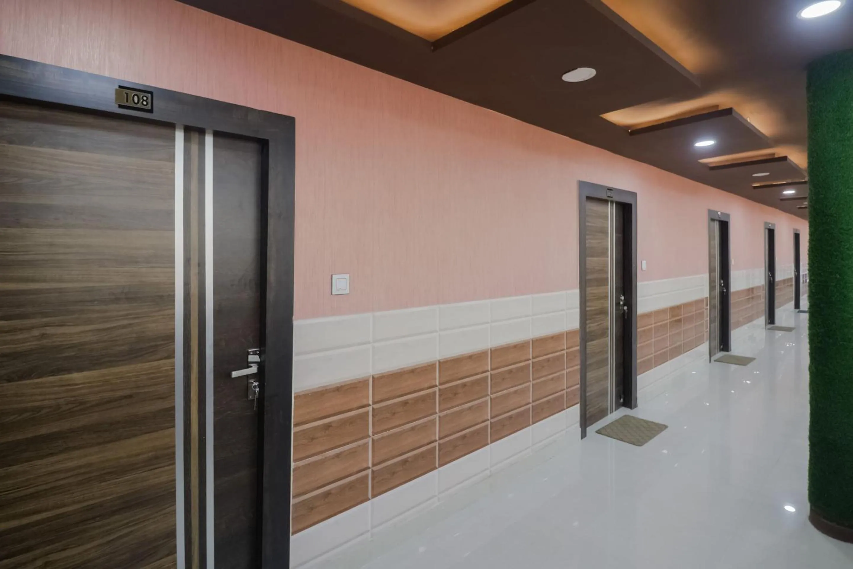 Lobby or reception in Hotel O by OYO R.K. INN