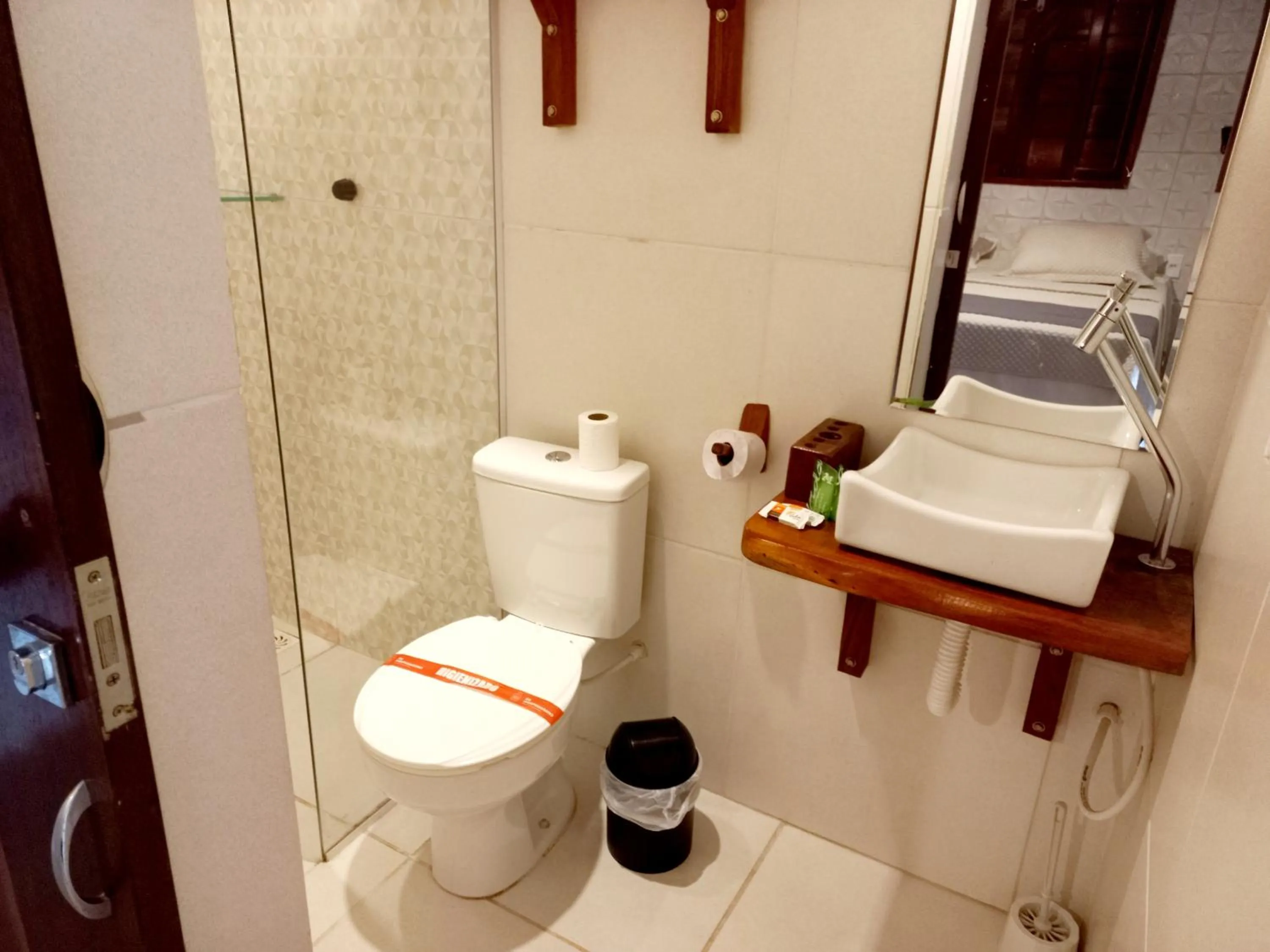 Shower in Chalé Palhano Beach