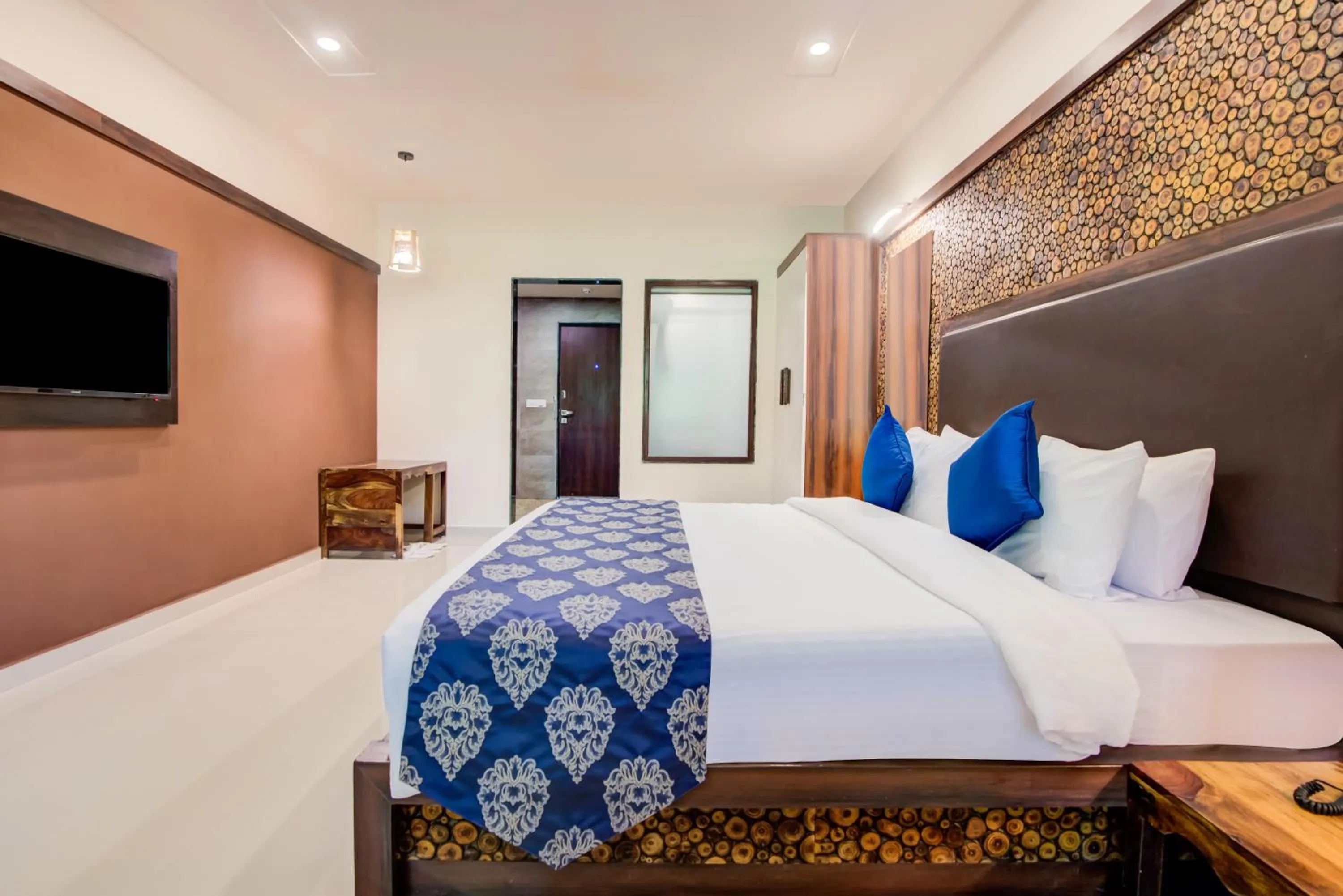 Bed in Club Mahindra Netrang