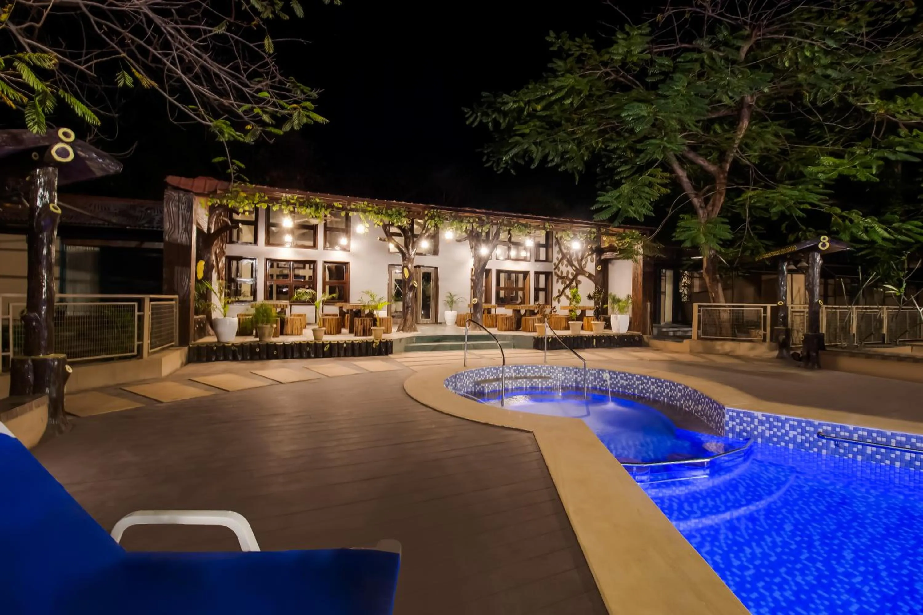 Swimming pool in Club Mahindra Netrang