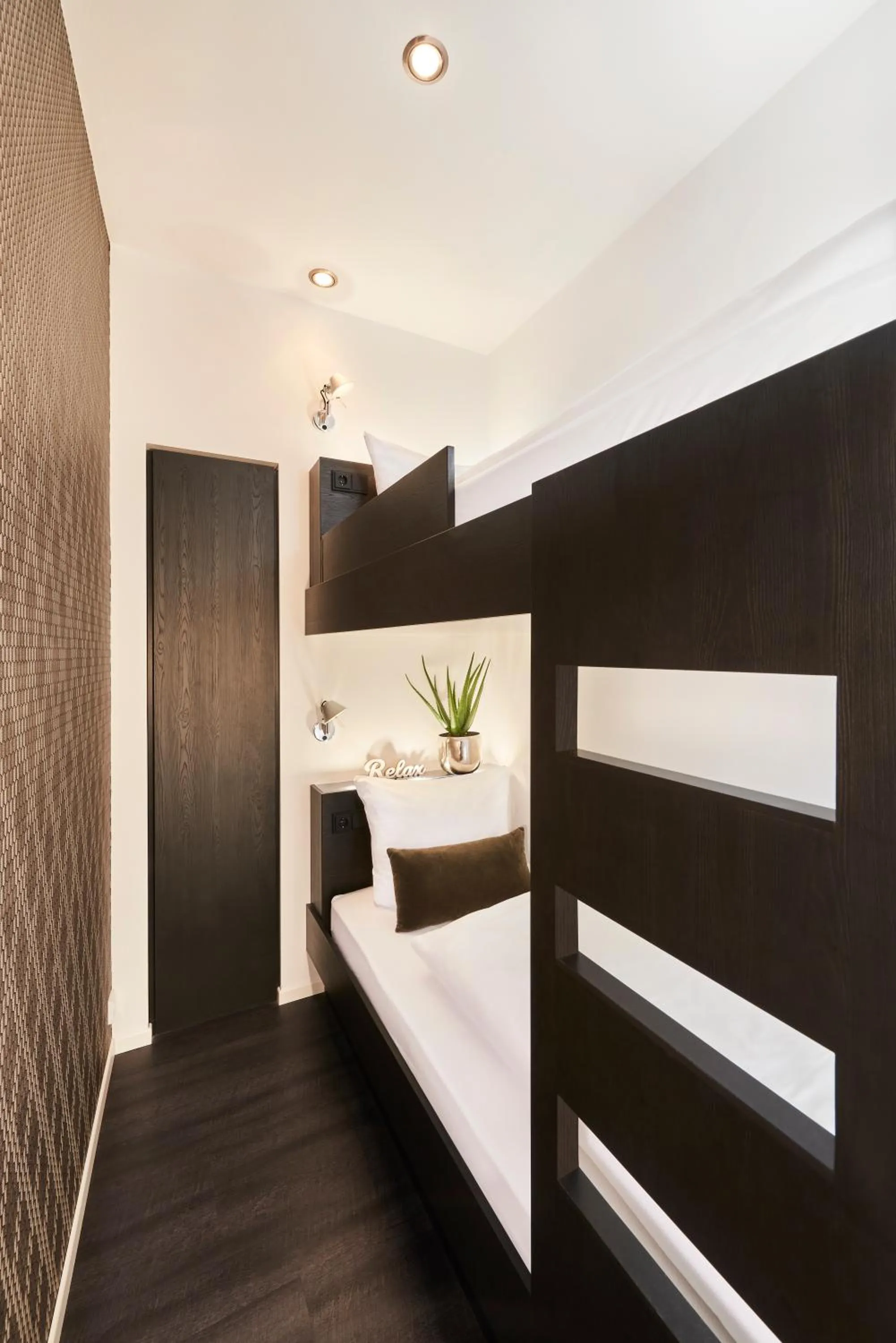 bunk bed in Nena Hotel Bremen