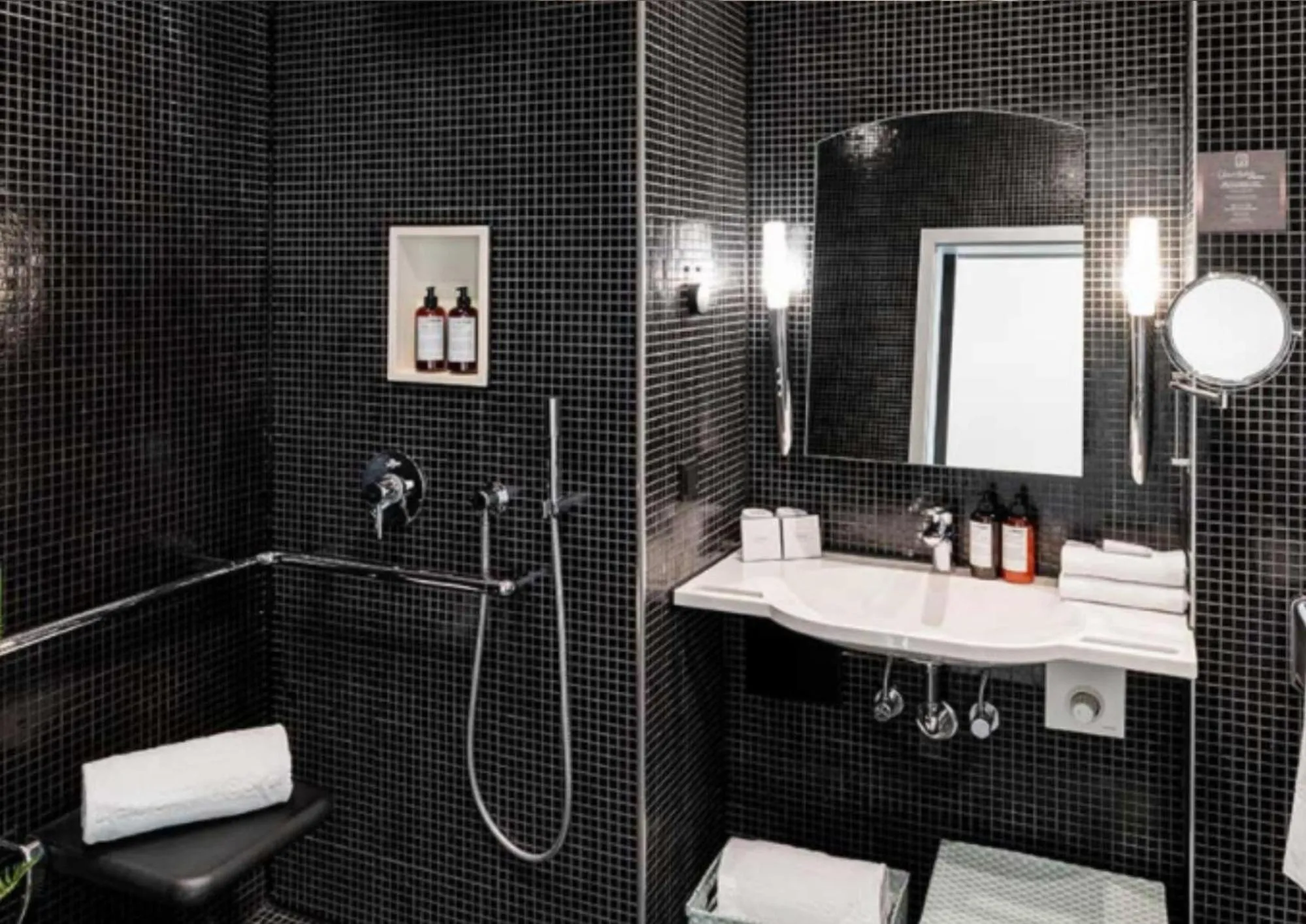 Decorative detail in Nena Hotel Bremen