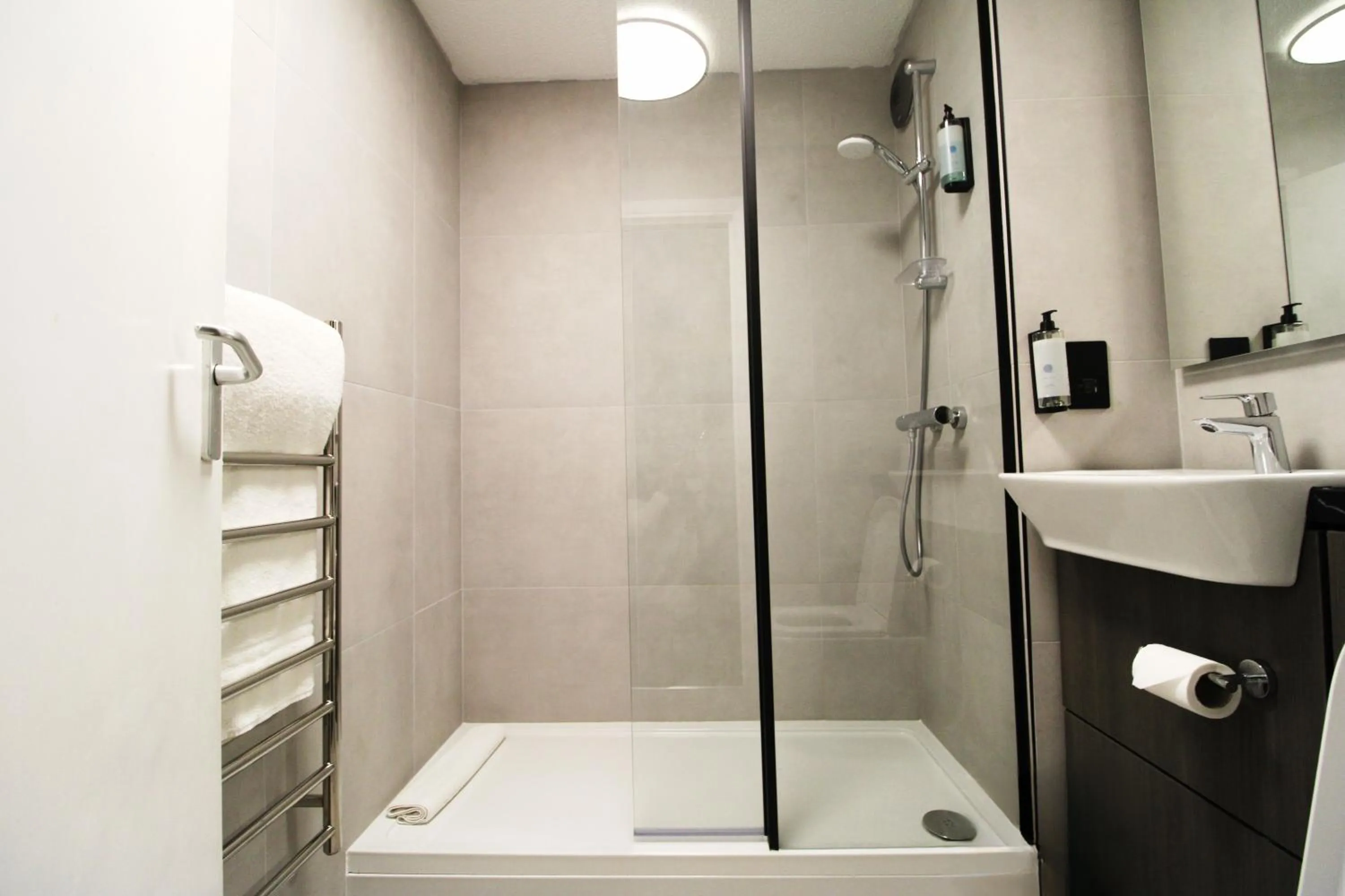 Bathroom in Casa Mere Manchester Airport, Knutsford, Sure Collection by Best Western