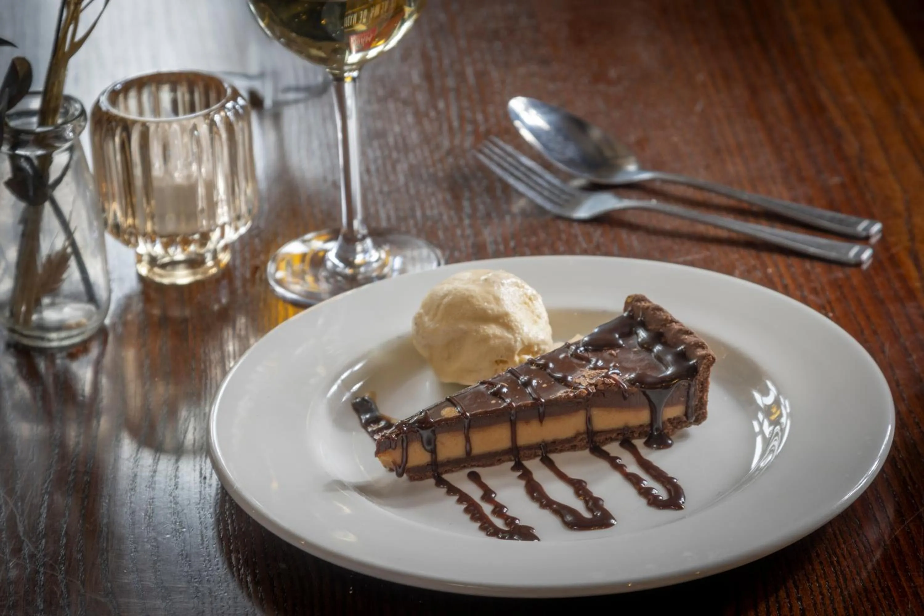 Restaurant/places to eat in Casa Mere Manchester Airport, Knutsford, Sure Collection by Best Western