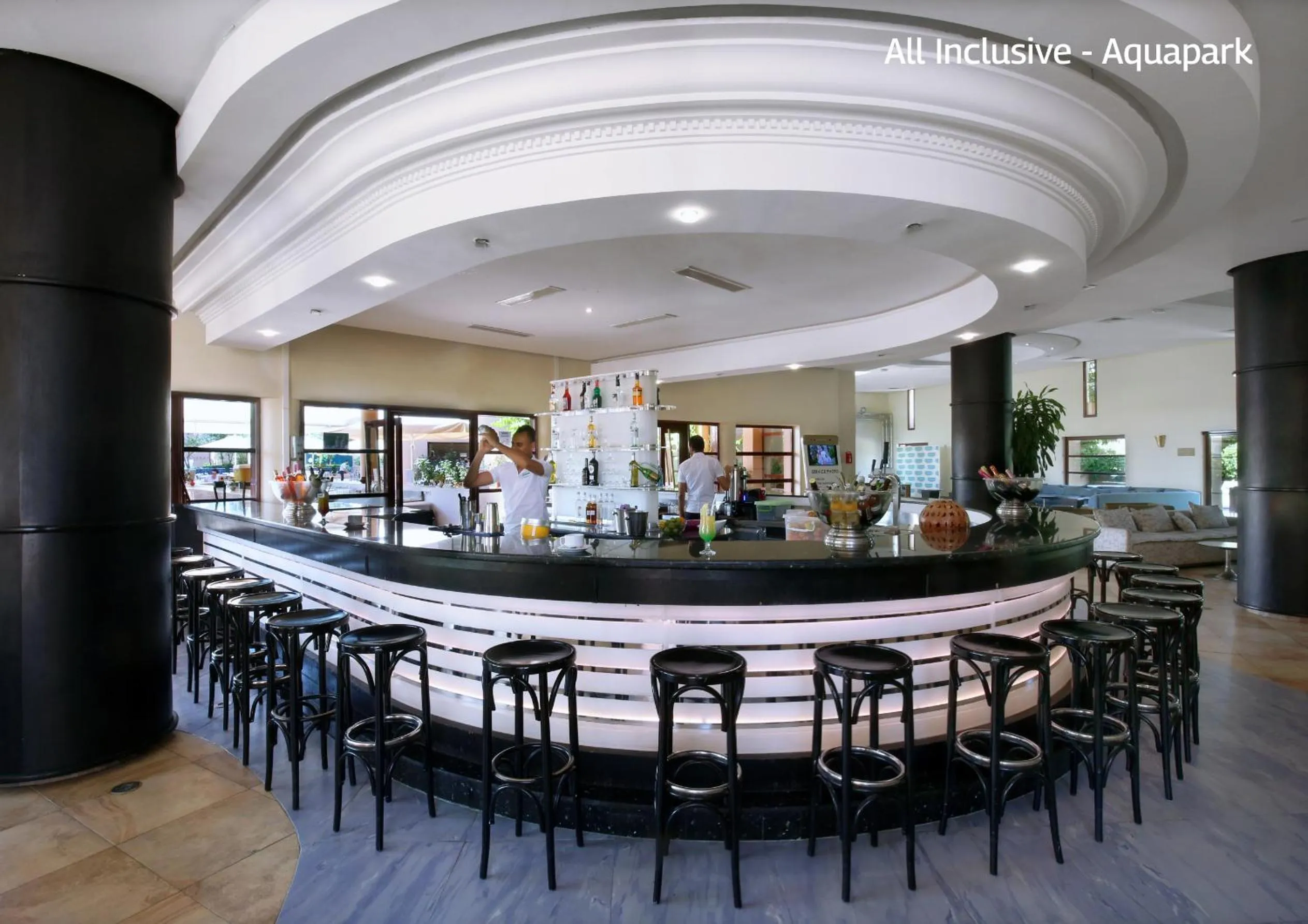 Lounge or bar in Valeria Madina Club - All Inclusive