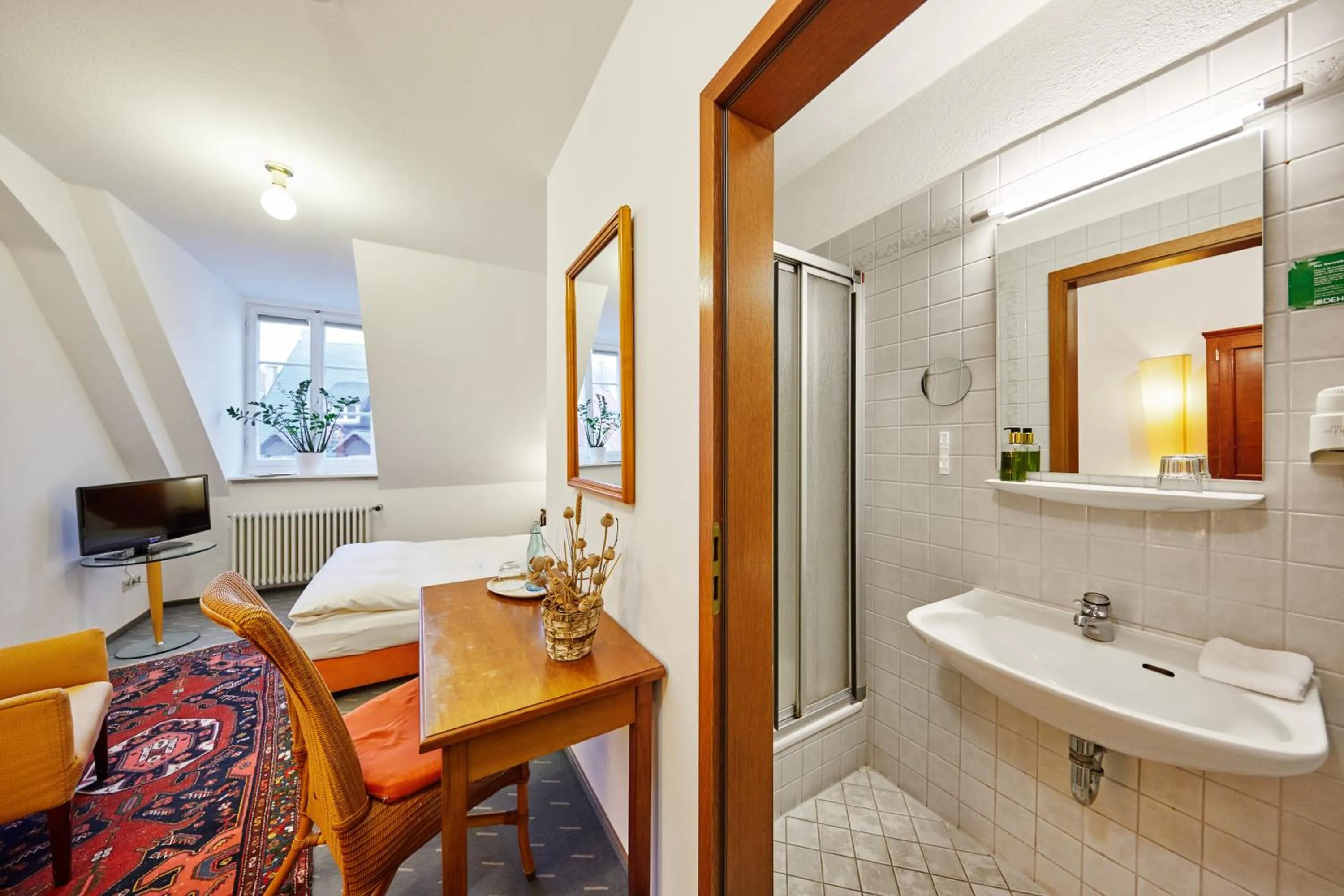 Photo of the whole room in Zum Roten Bären