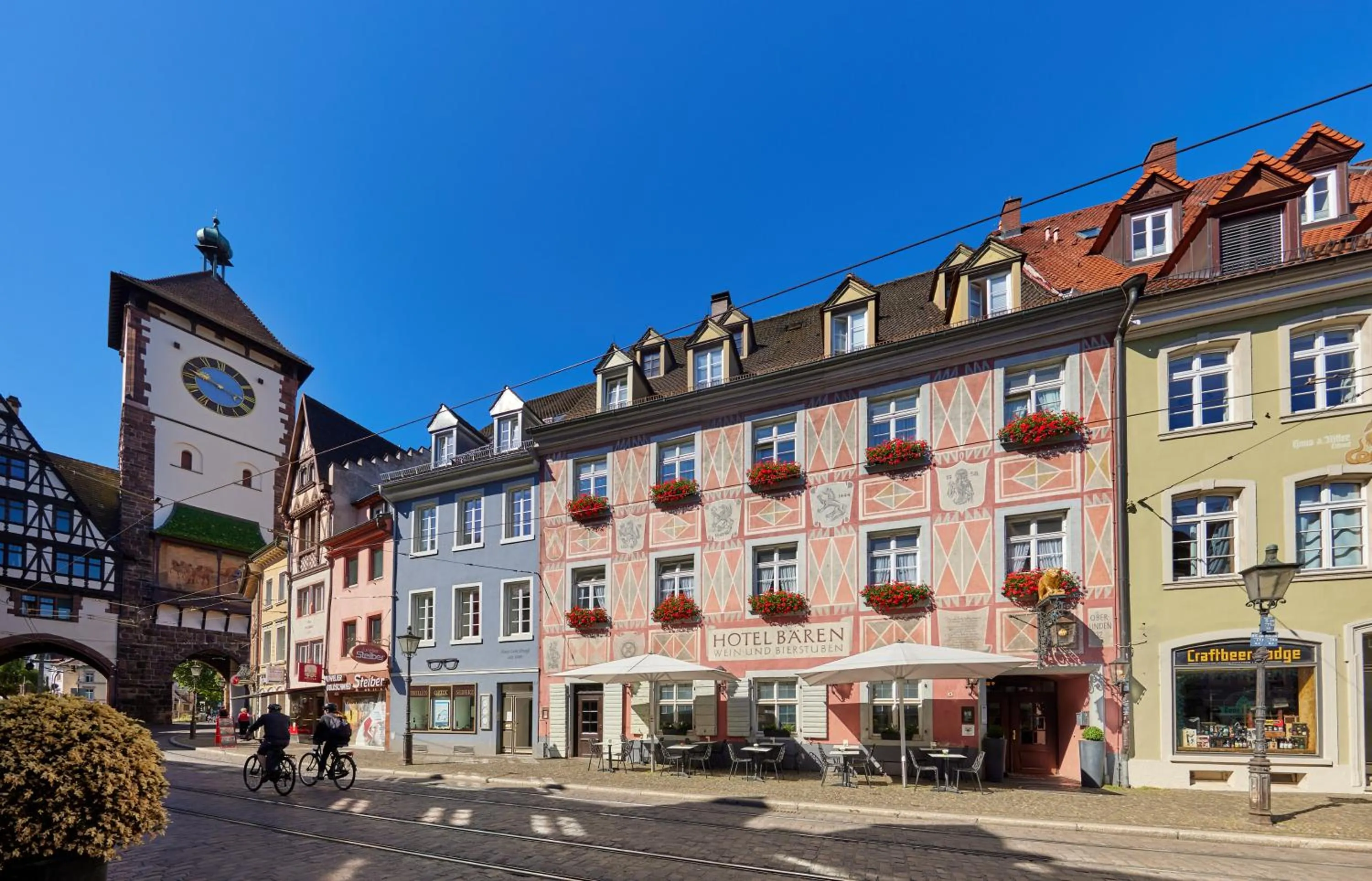 Property building in Zum Roten Bären