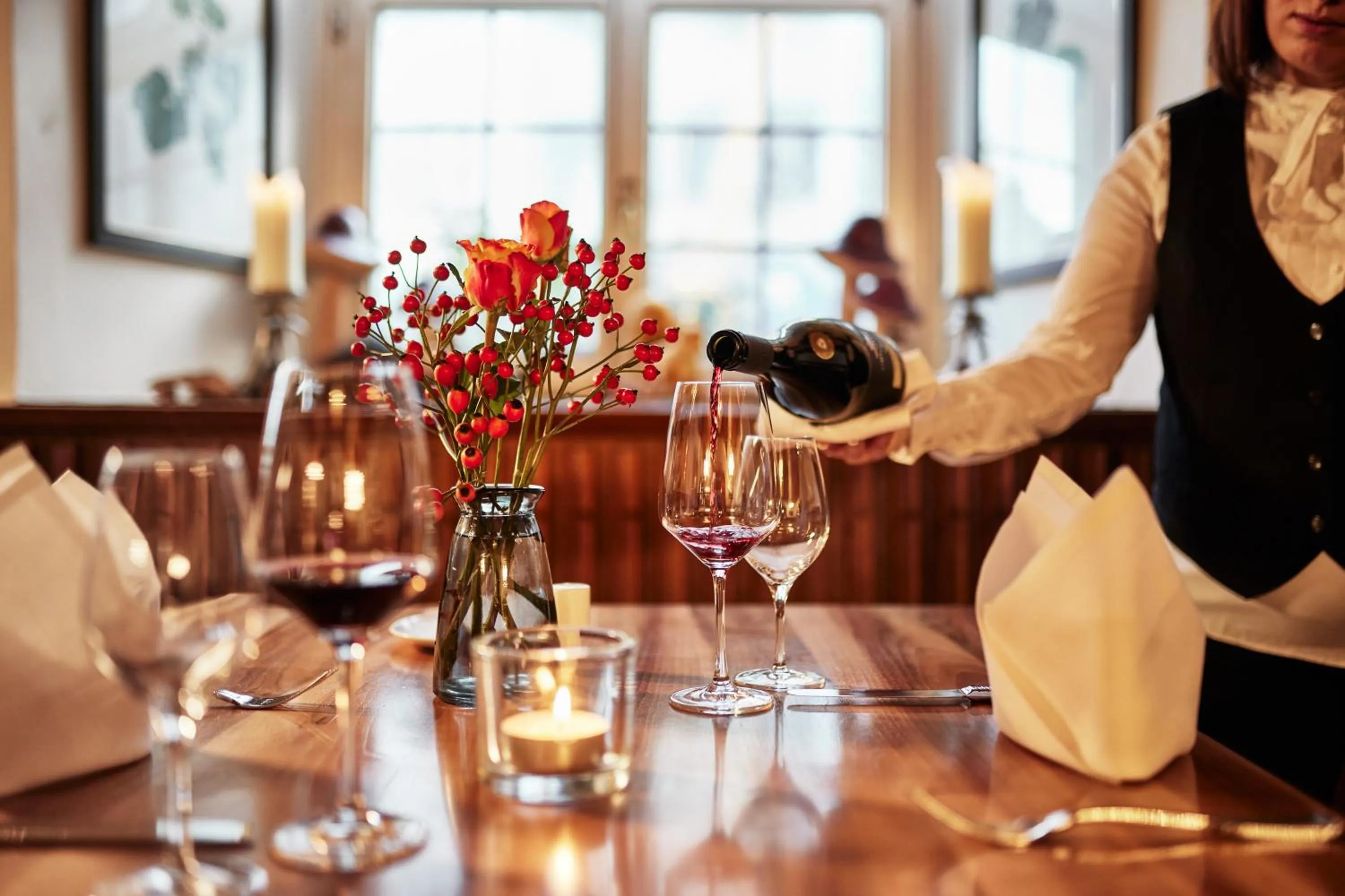 Restaurant/places to eat in Zum Roten Bären