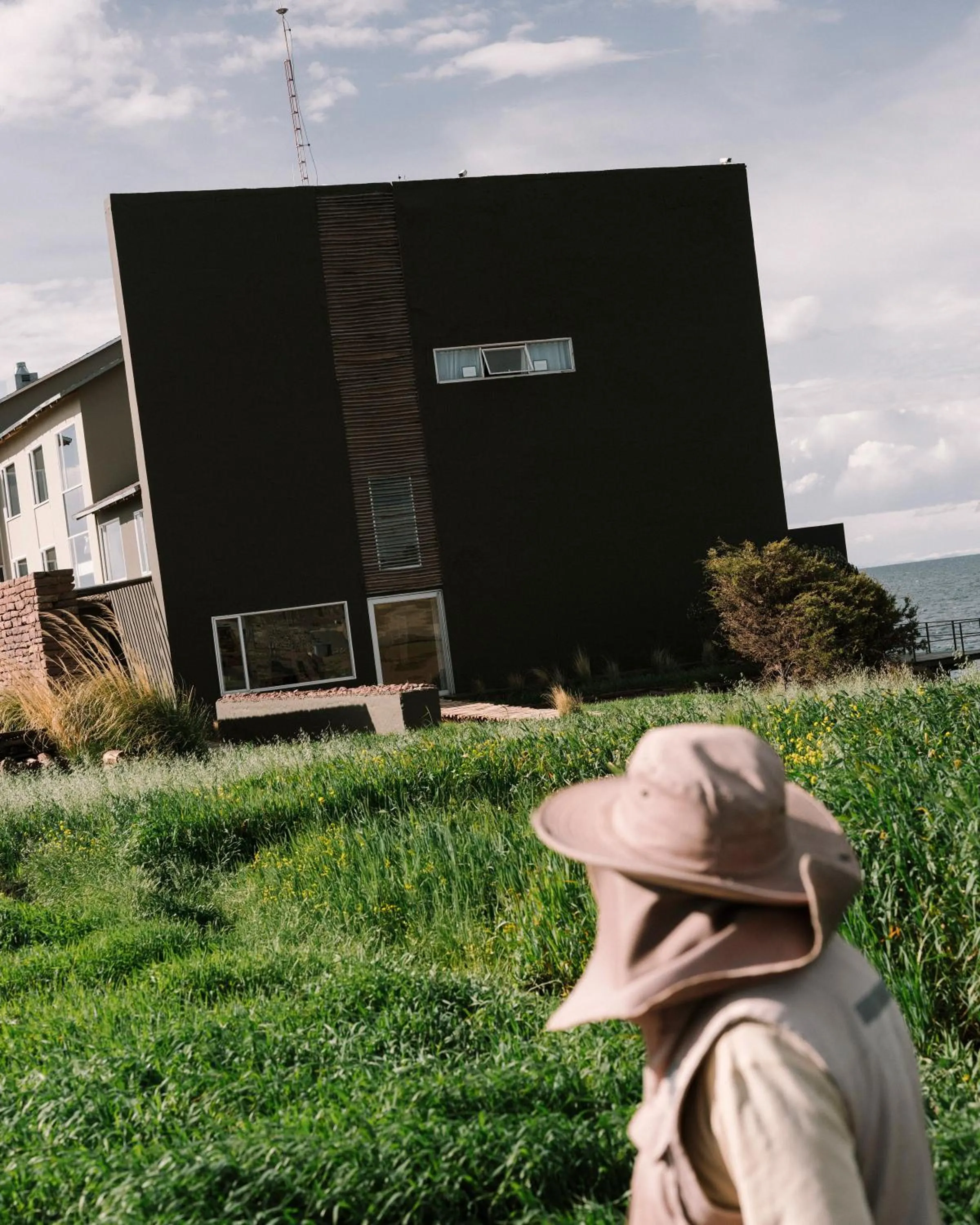 Property building in Titilaka by Andean