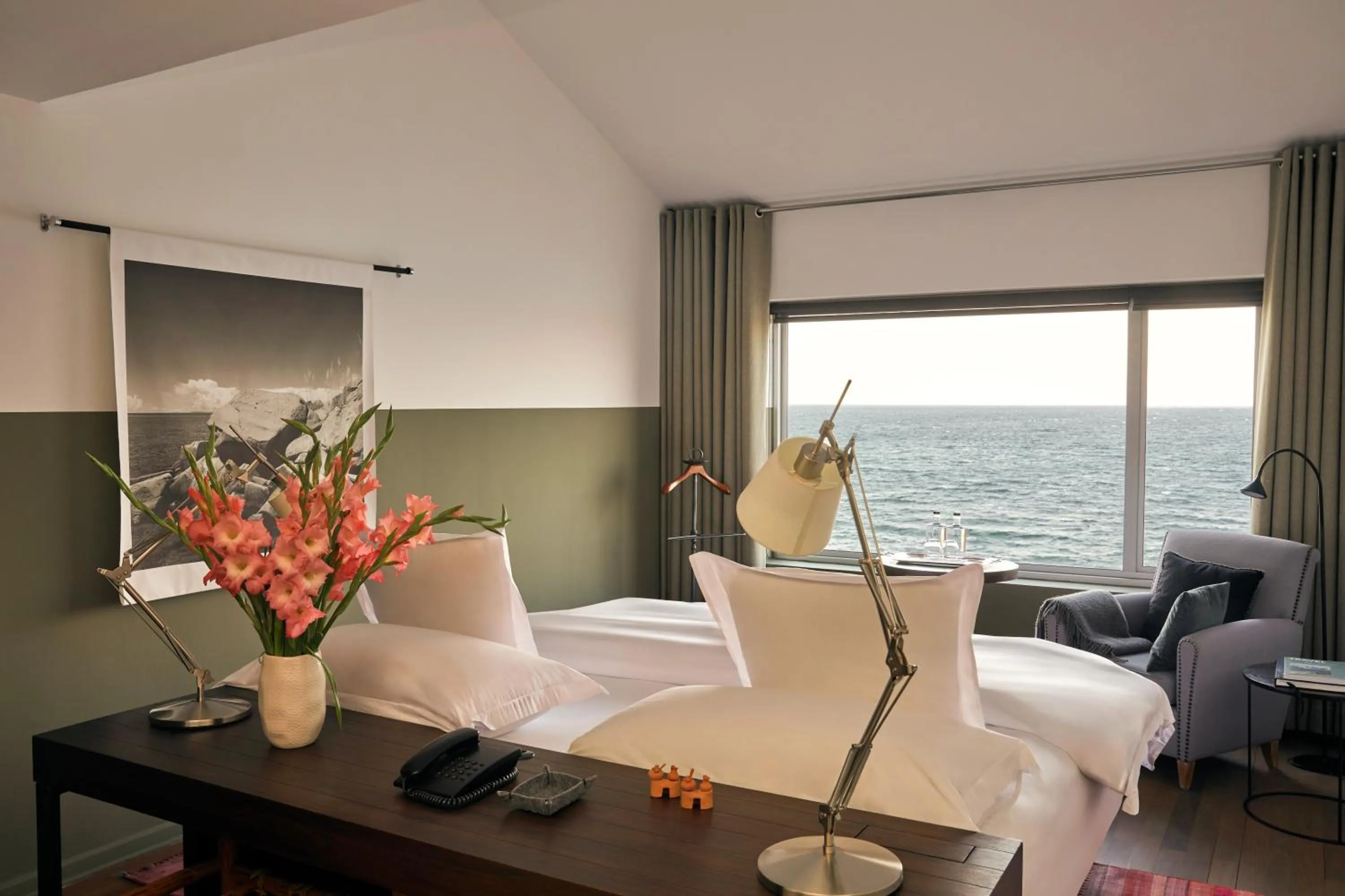 Bed in Titilaka by Andean