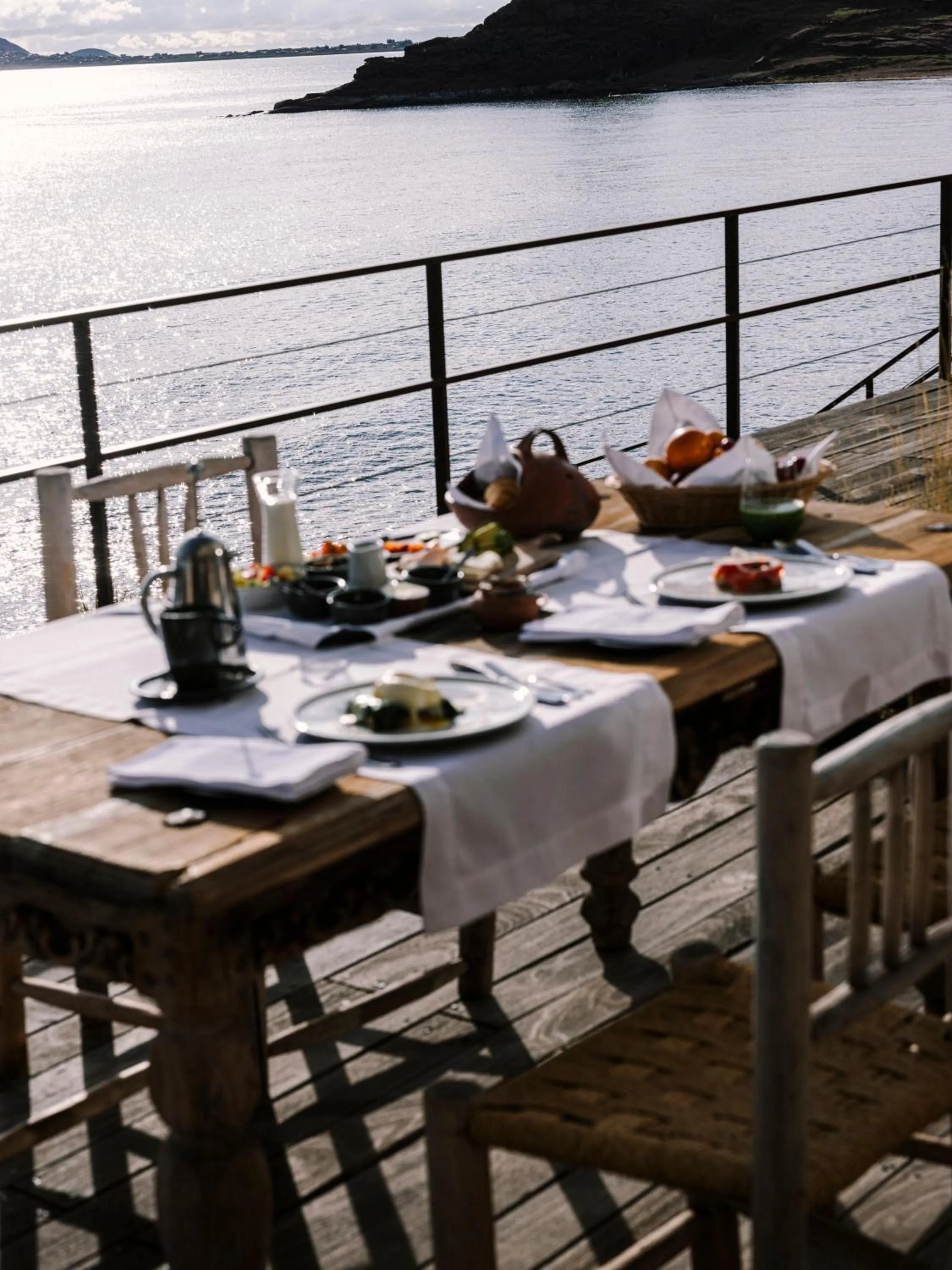 Restaurant/places to eat in Titilaka by Andean