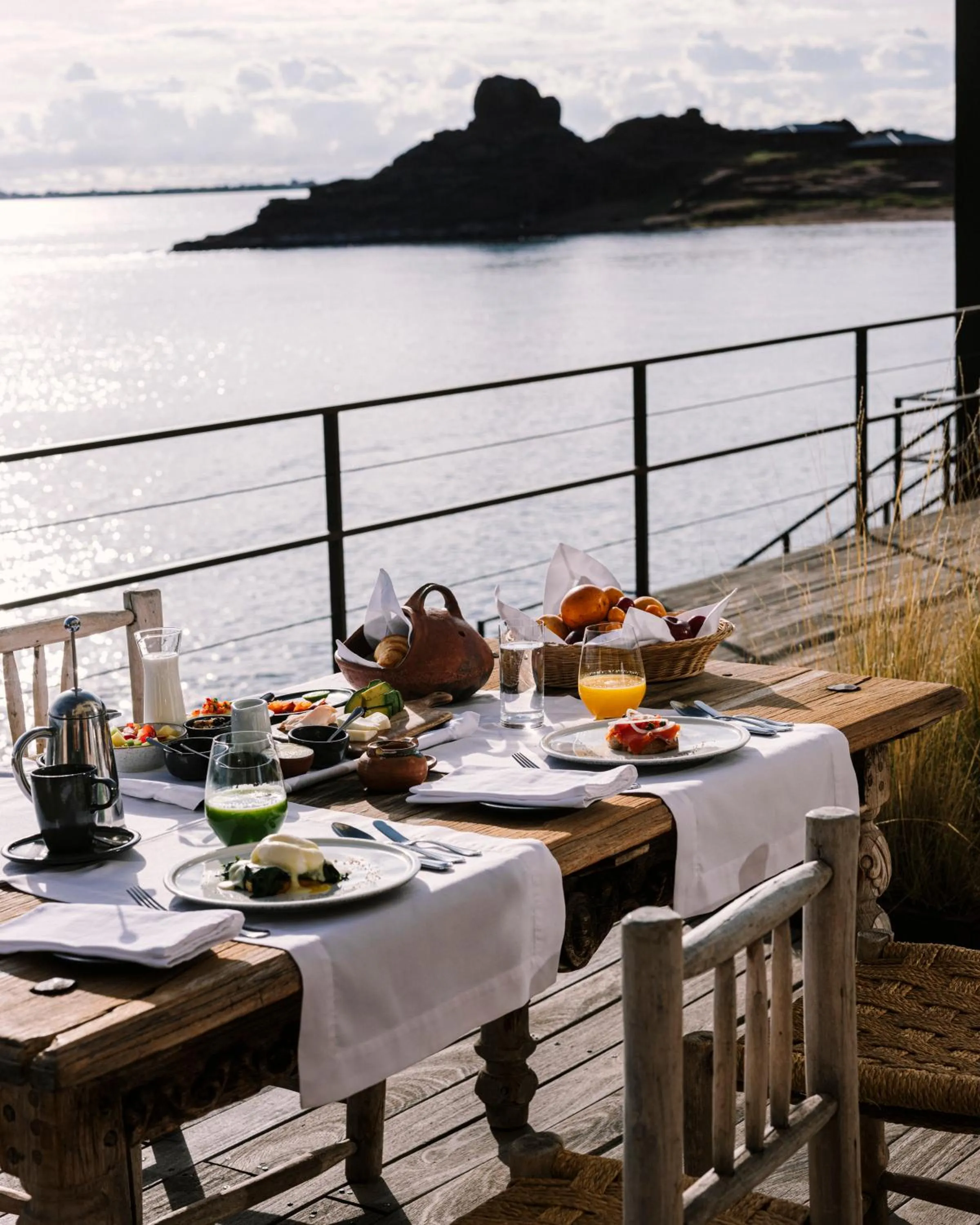 Restaurant/places to eat in Titilaka by Andean