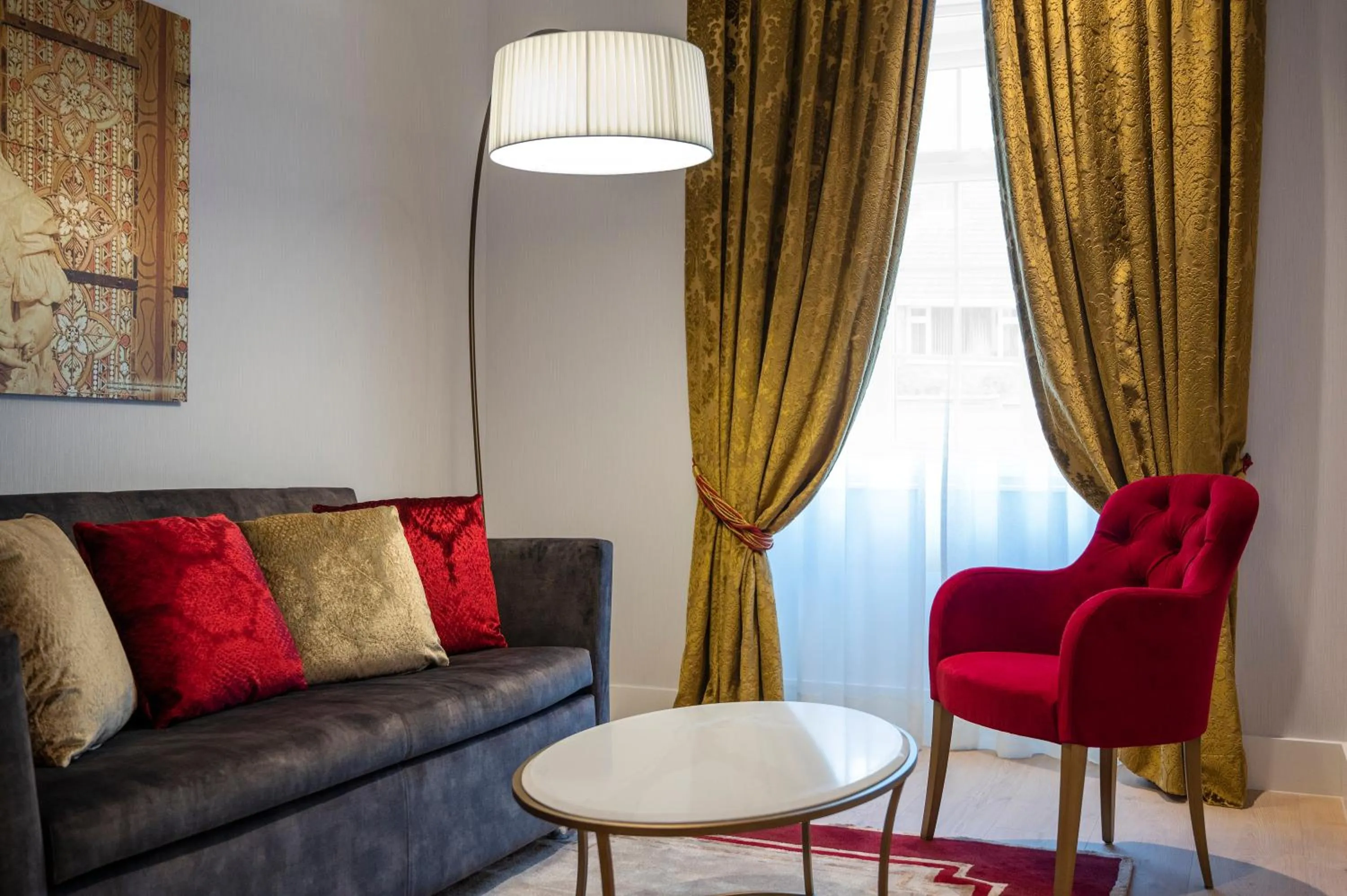 Living room in Áurea Ana Palace by Eurostars Hotel Company