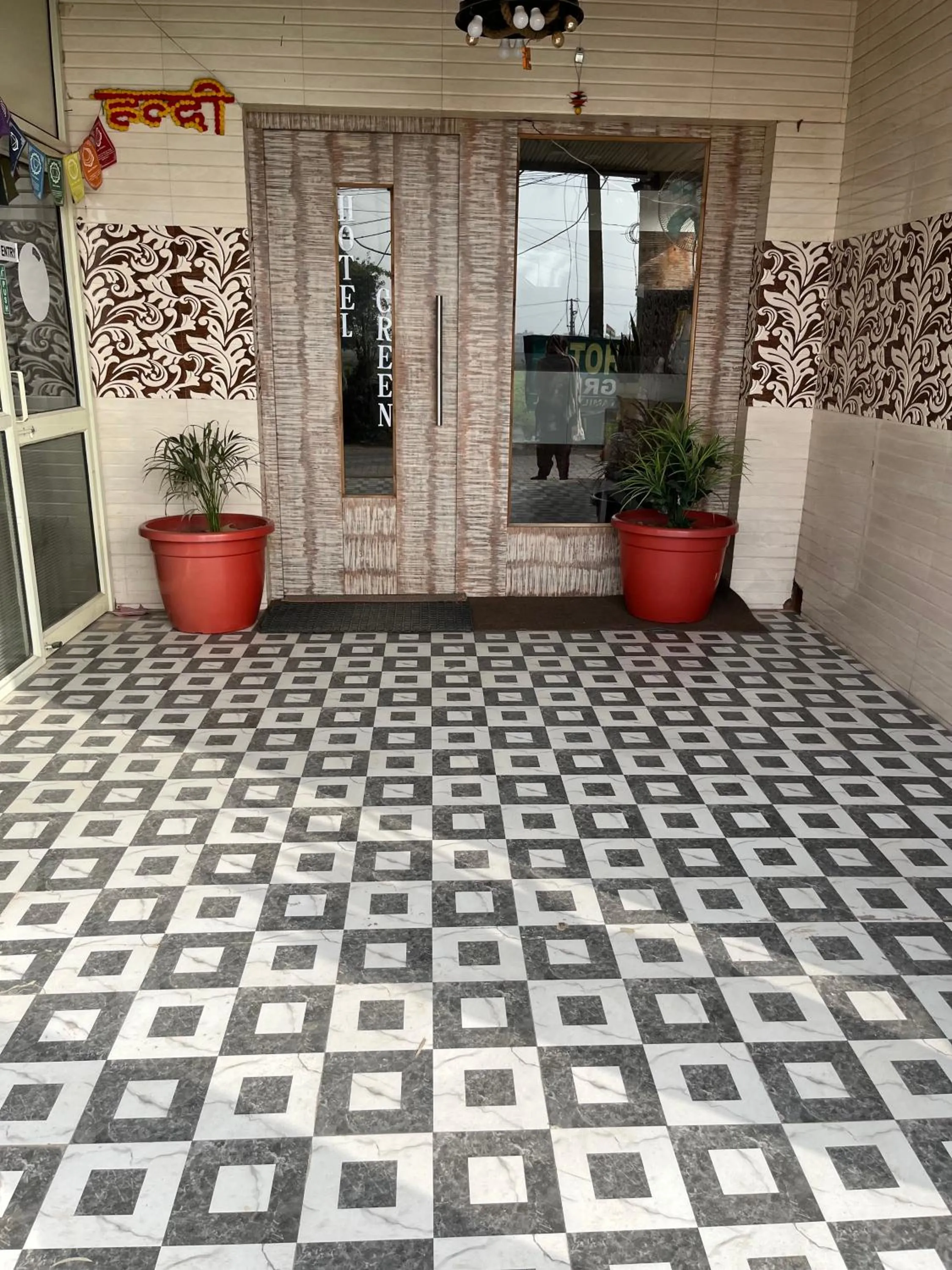 Facade/entrance in Hotel Green