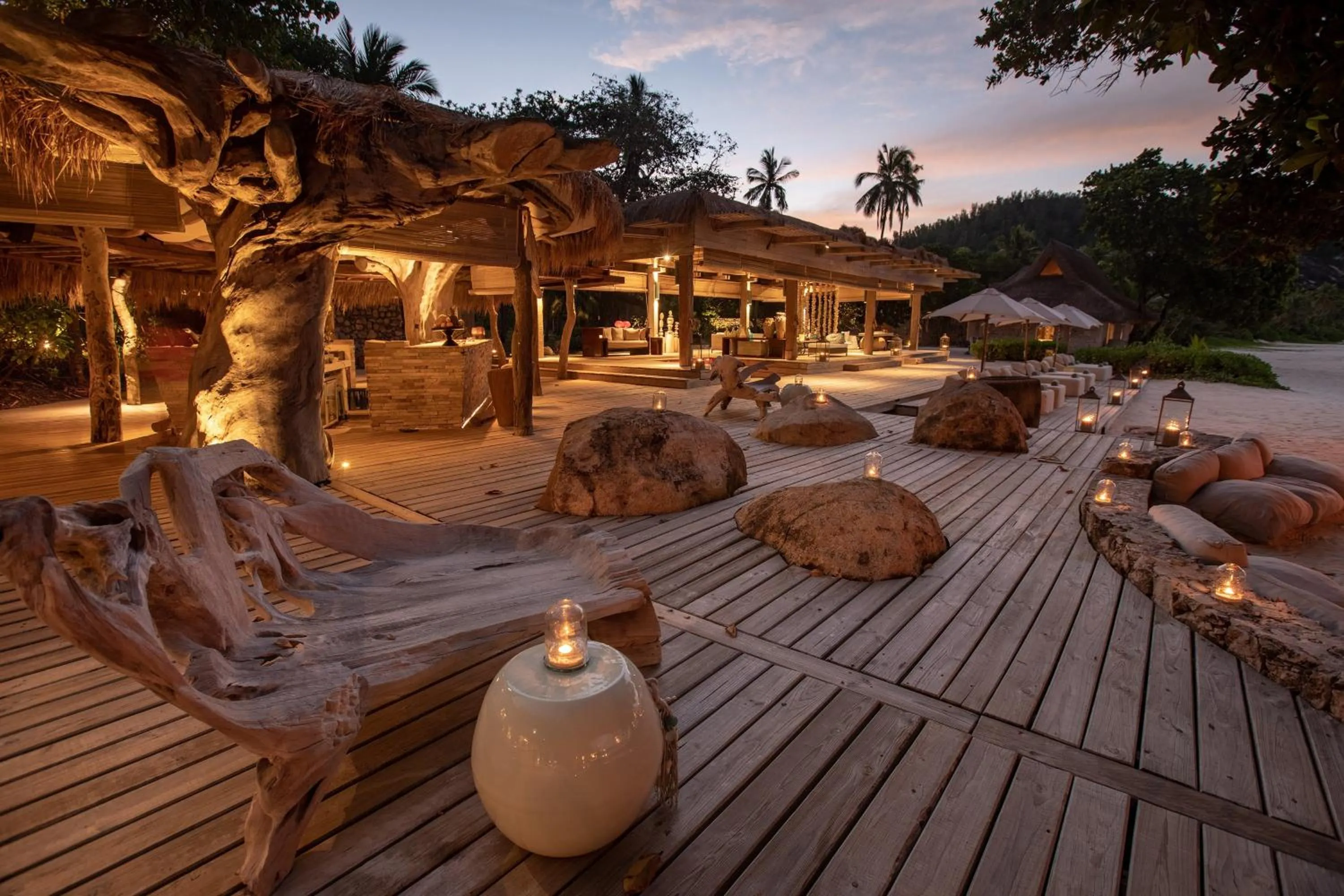 Restaurant/places to eat in North Island, a Luxury Collection Resort, Seychelles