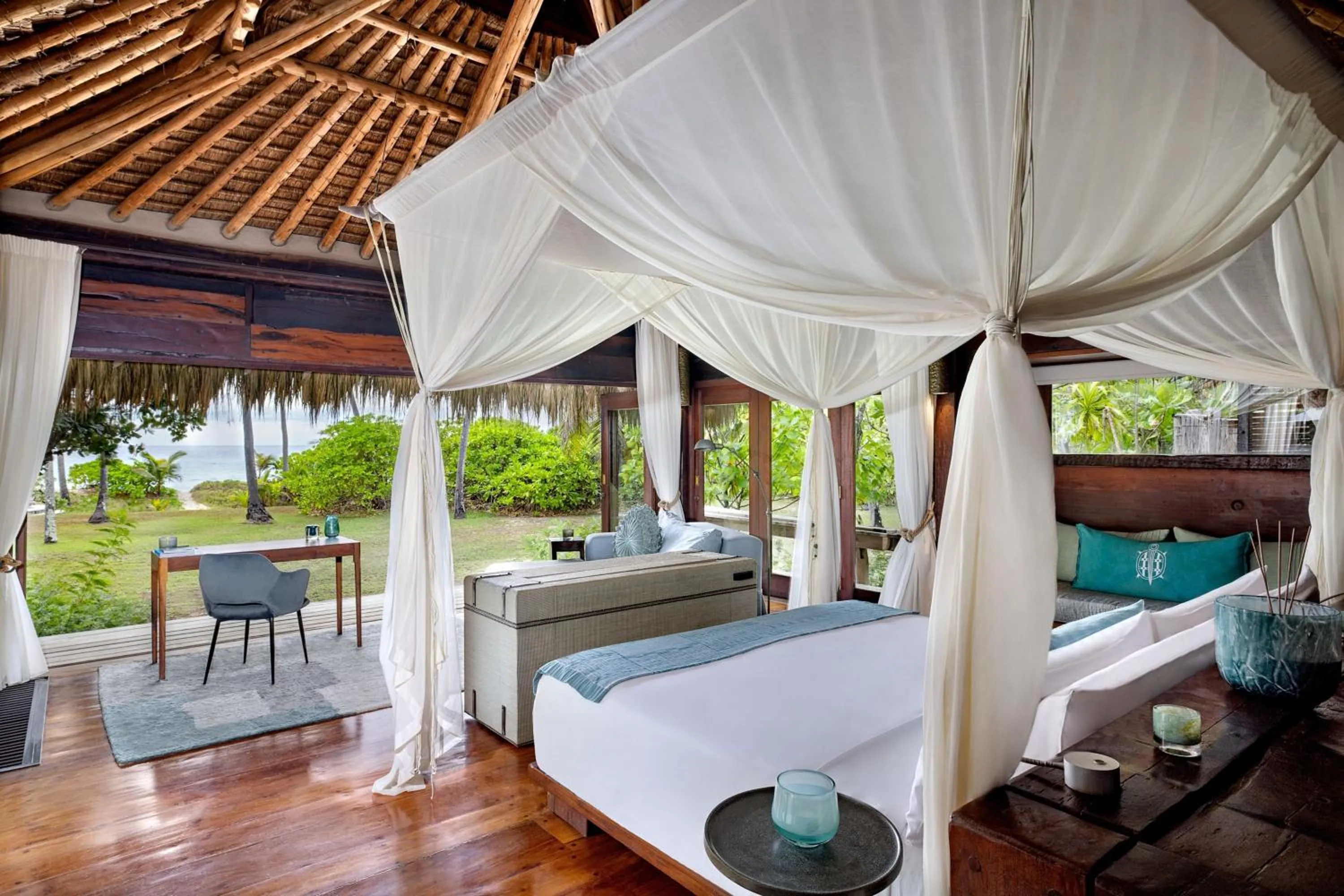 Beach, Bed in North Island, a Luxury Collection Resort, Seychelles