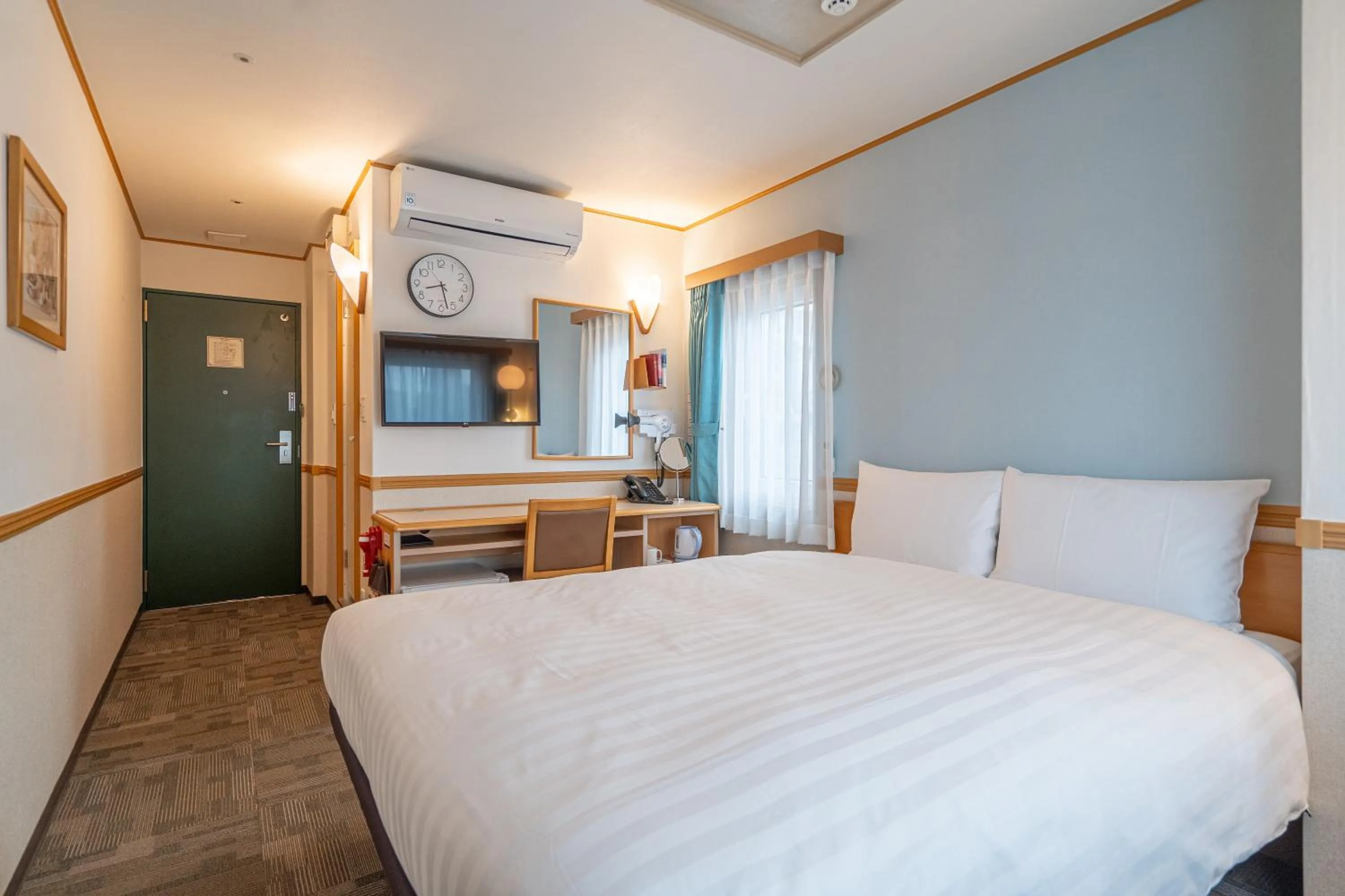 Bed in Toyoko Inn Seoul Dongdaemun I