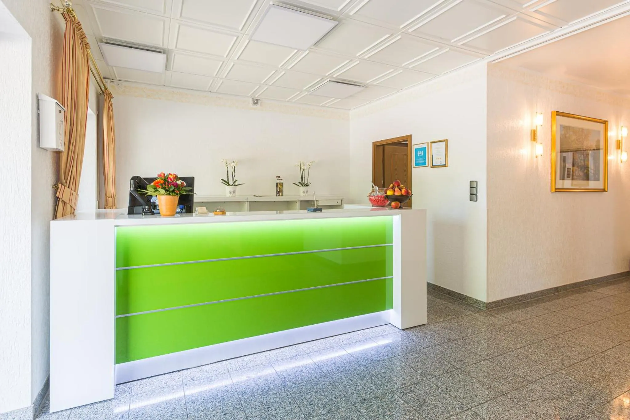 Lobby or reception in Lohmann's Kapeller Hof