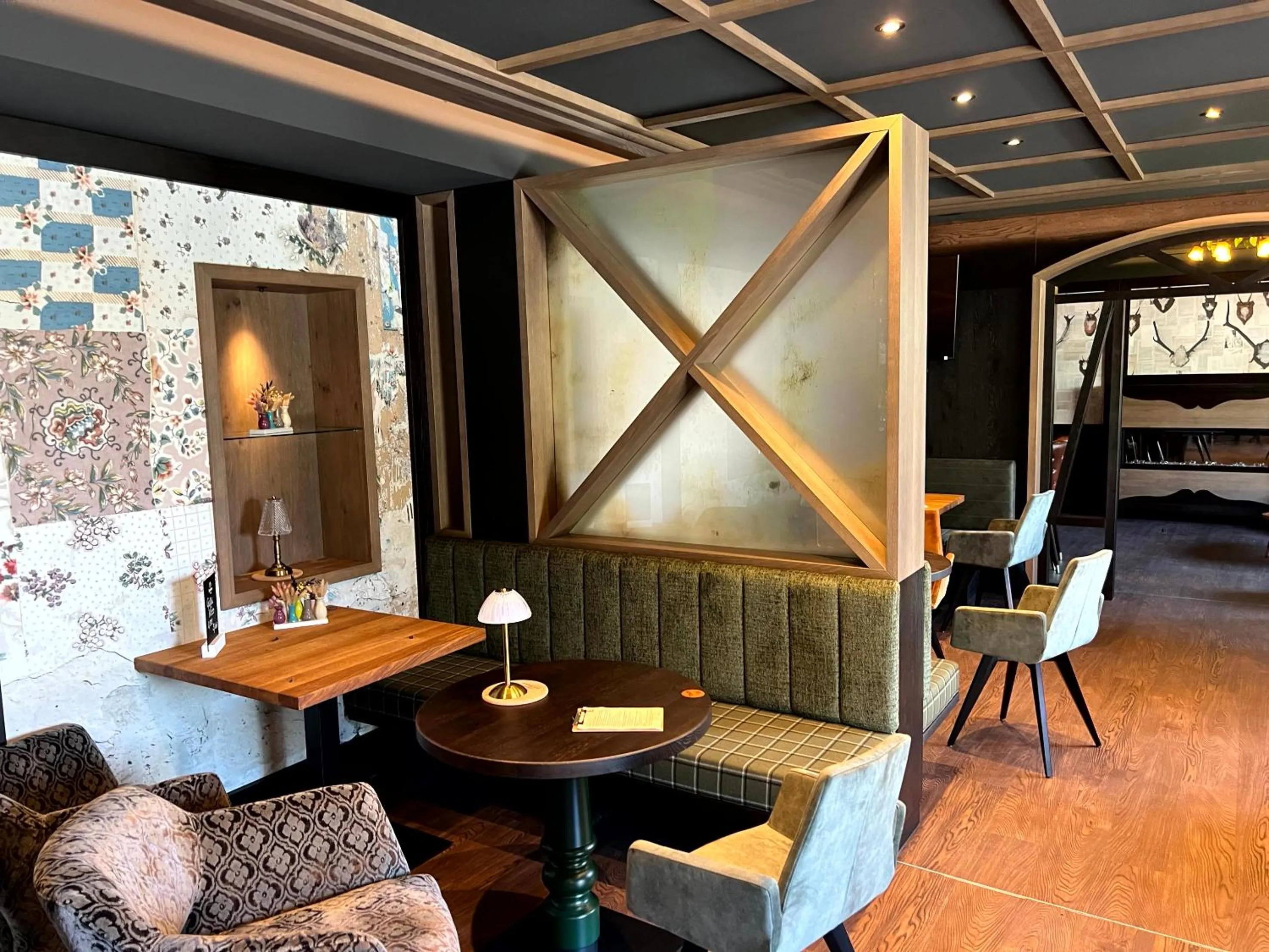 Restaurant/places to eat in Lohmann's Kapeller Hof