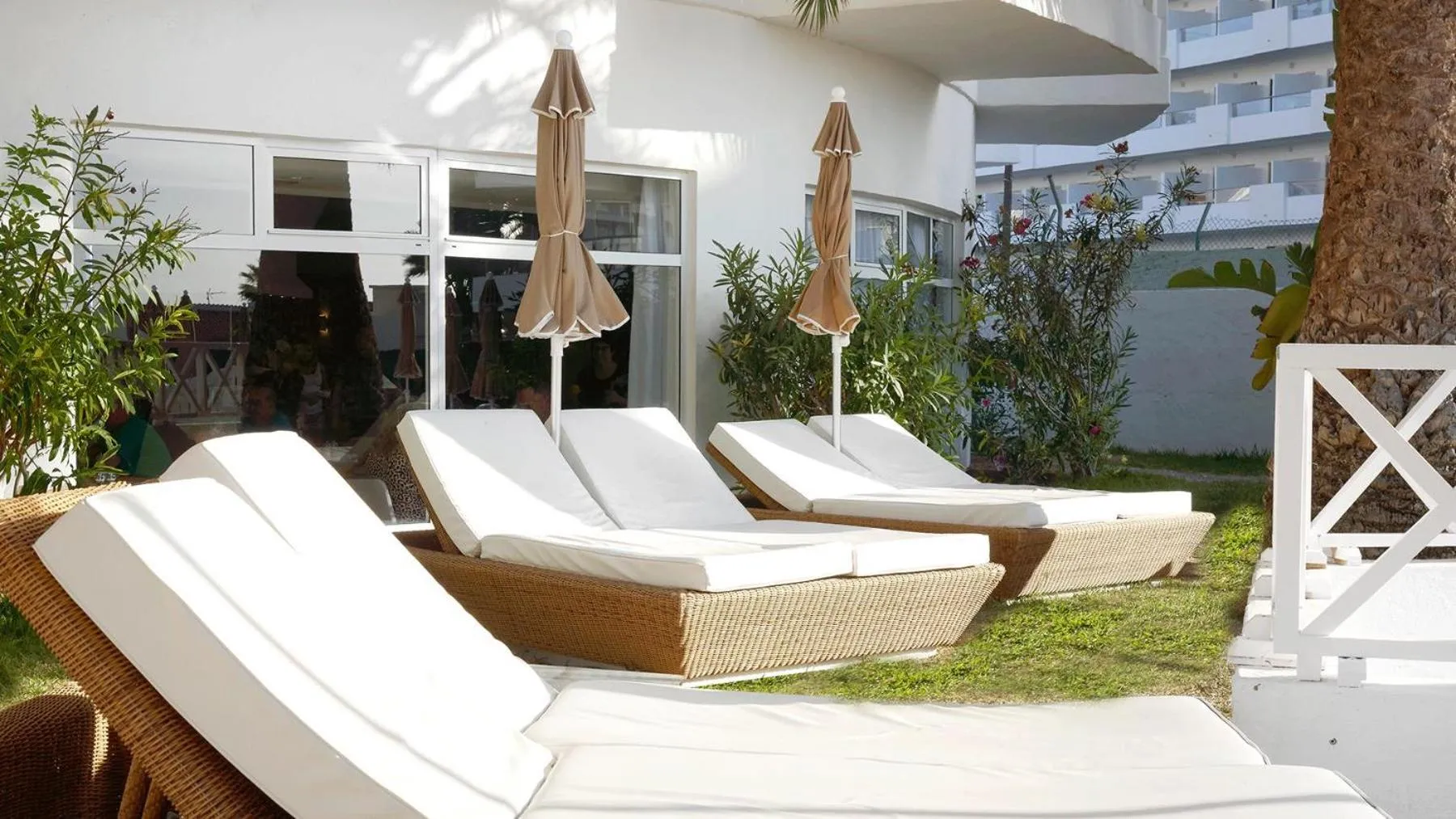 Balcony/Terrace in Servatur Waikiki